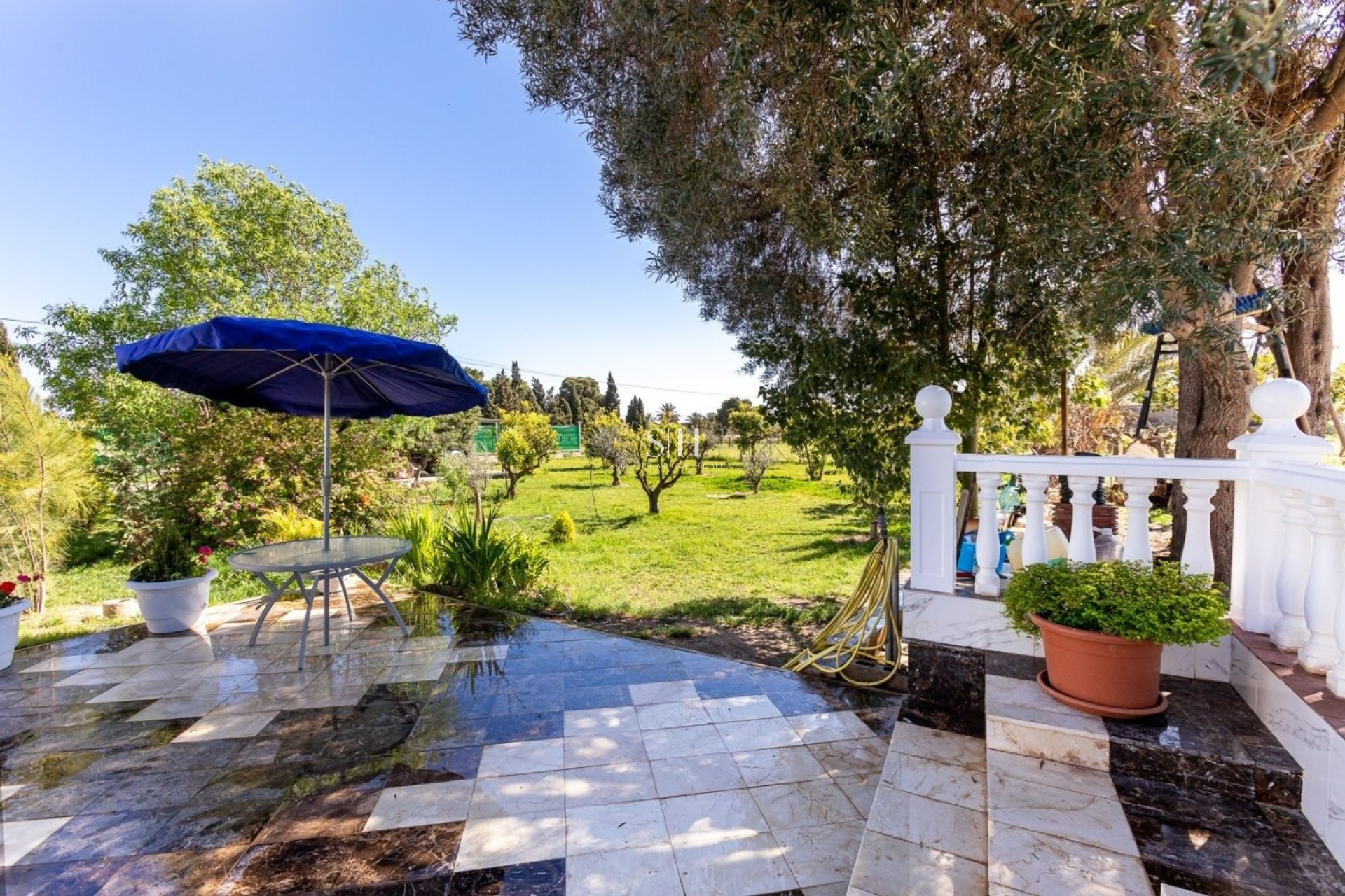 Перепродажа - Villa - La marina - Alicante