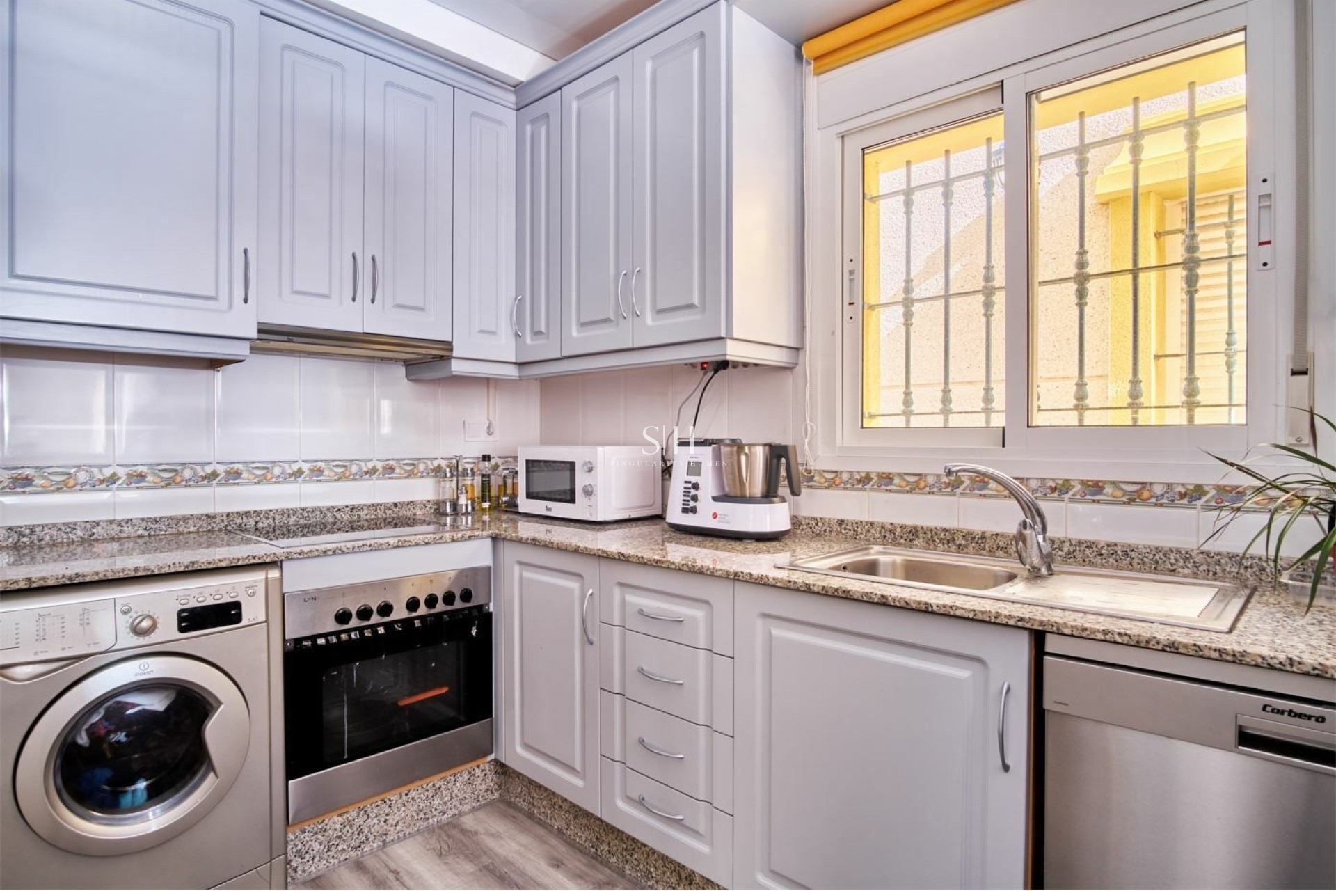 Перепродажа - Villa - Los Montesinos - Costa Blanca