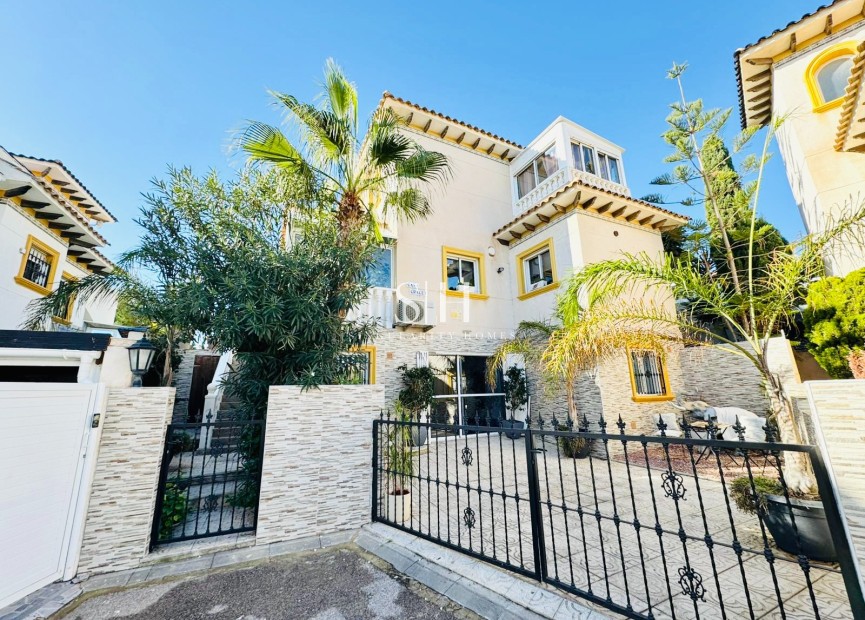 Перепродажа - Villa - Orihuela Costa - Cabo roig - La Zenia