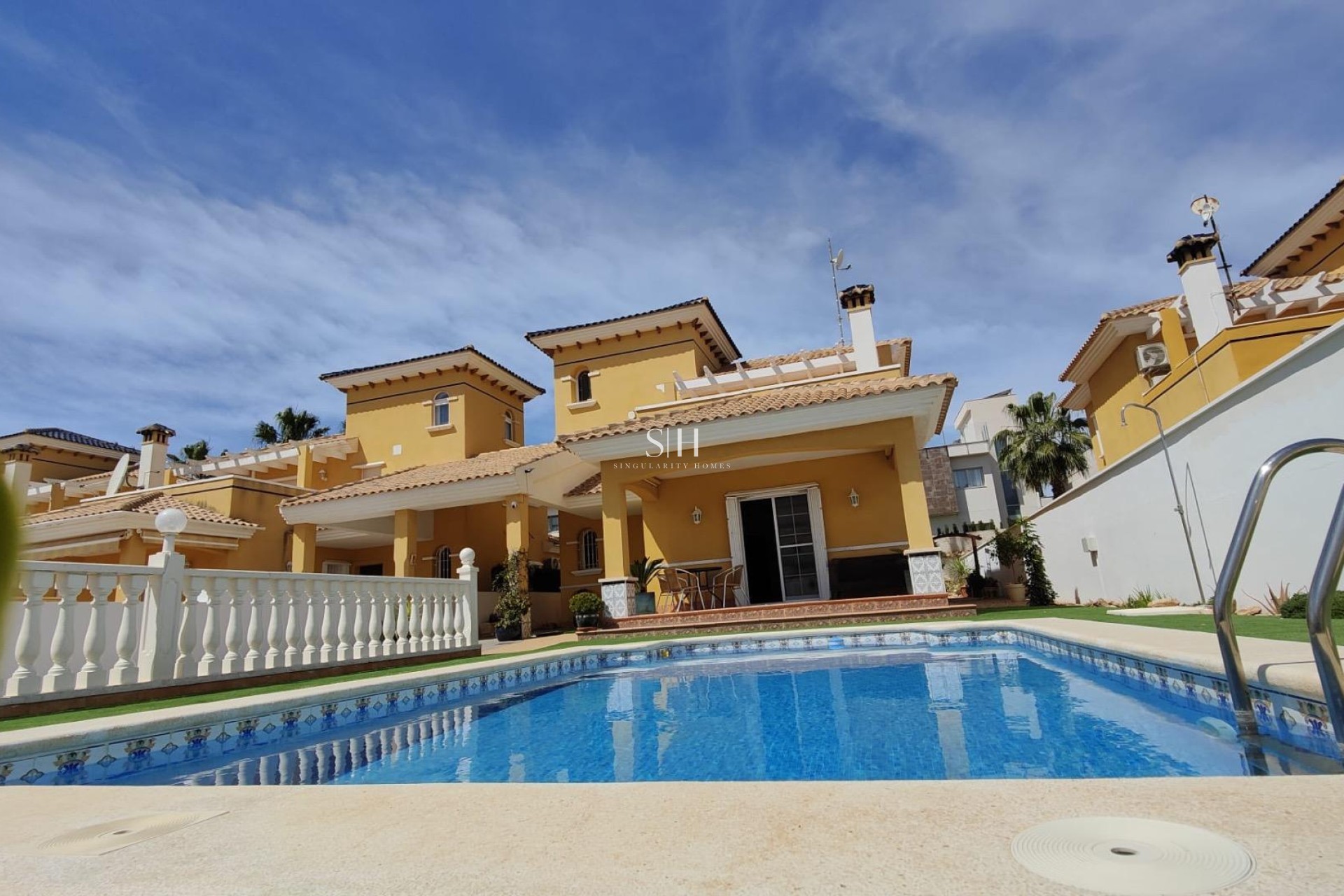 Перепродажа - Villa - Orihuela Costa - Cabo Roig
