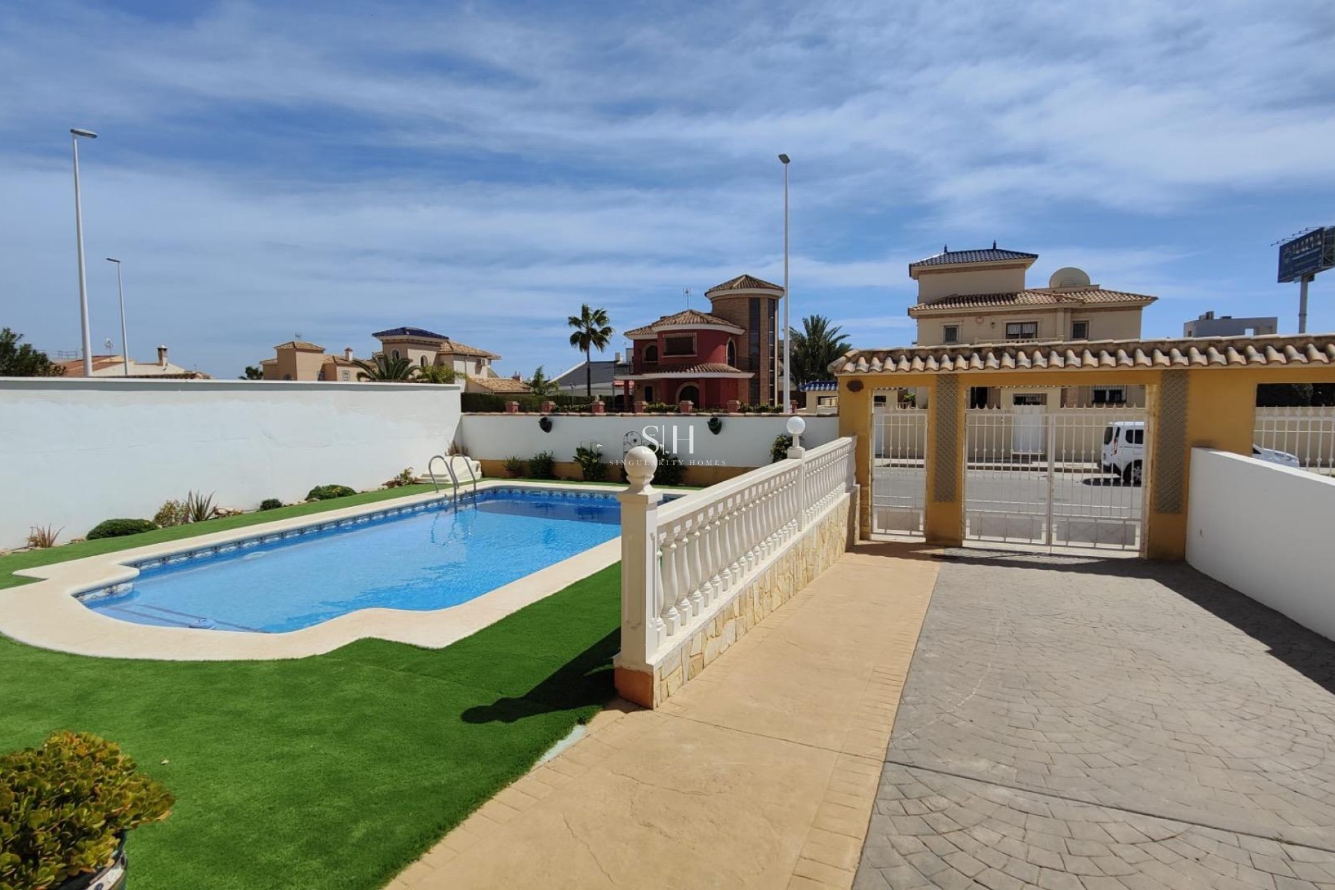 Перепродажа - Villa - Orihuela Costa - Cabo Roig