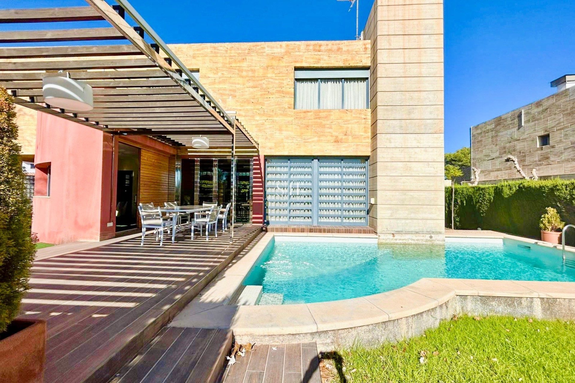 Перепродажа - Villa - Orihuela Costa - Campoamor