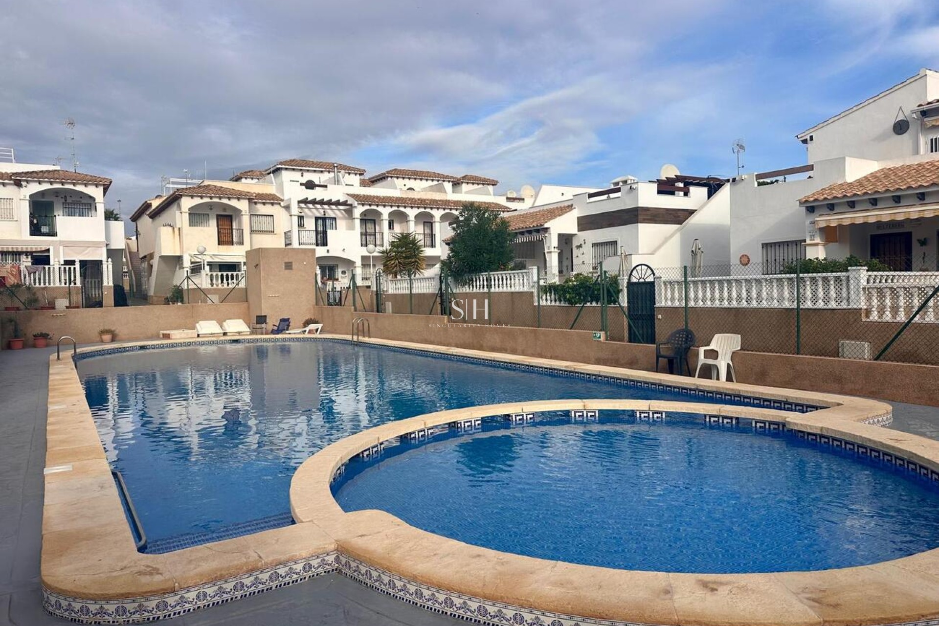 Перепродажа - Villa - Orihuela Costa - Ciñuelica