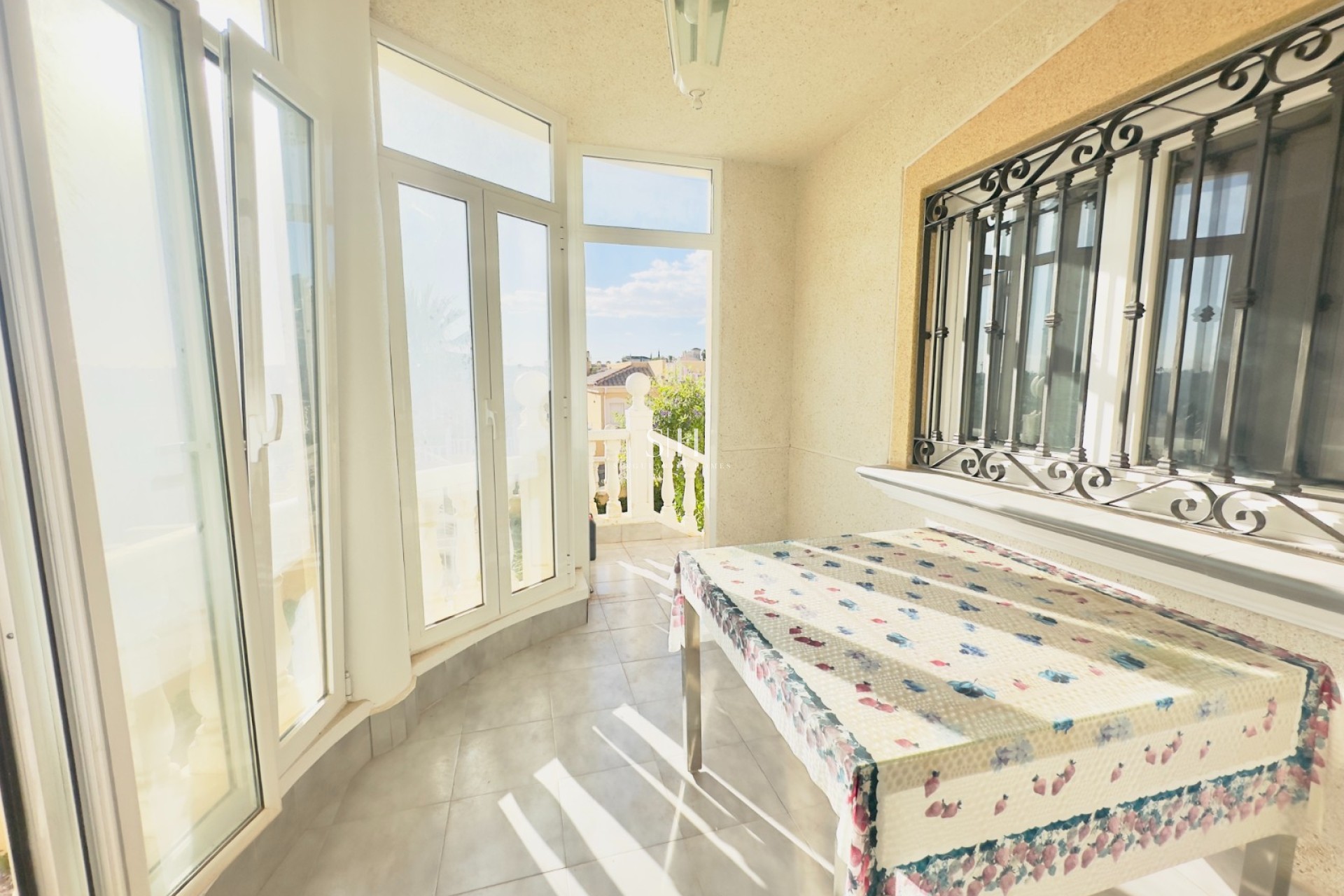 Перепродажа - Villa - Orihuela Costa - Costa Blanca