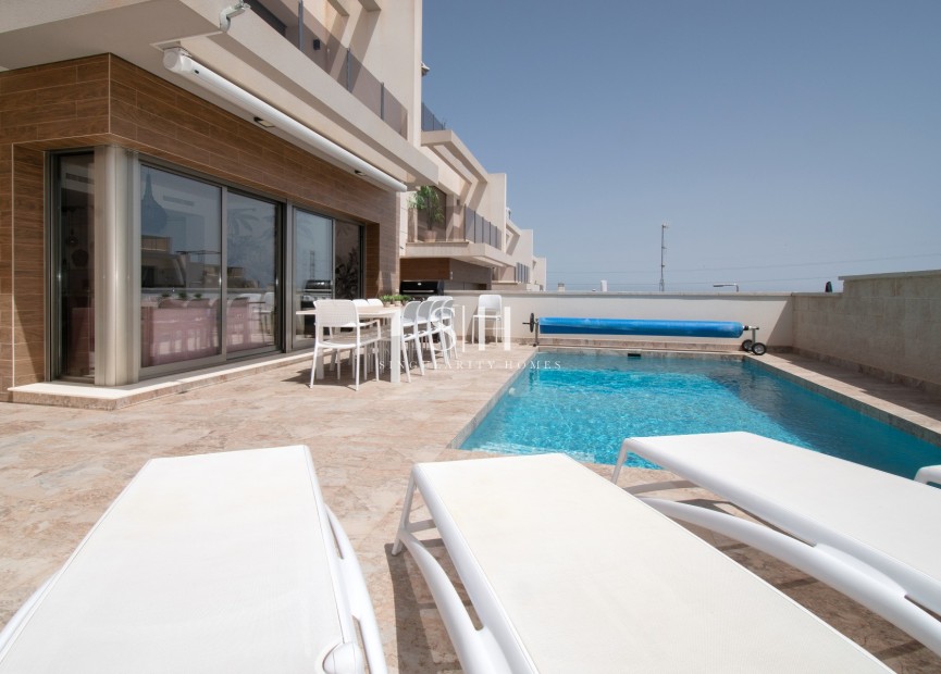 Перепродажа - Villa - Orihuela Costa - Costa Blanca