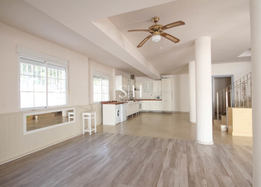 Перепродажа - Villa - Orihuela Costa - Costa Blanca