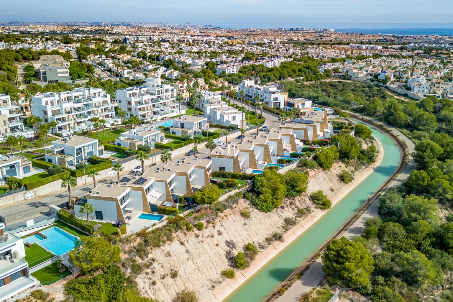 Перепродажа - Villa - Orihuela Costa - Costa Blanca