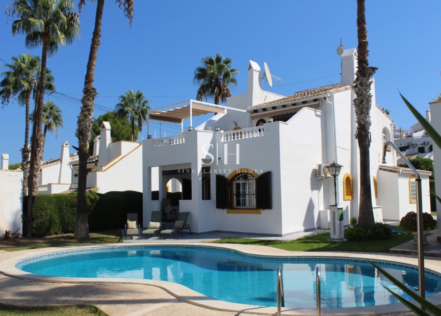Перепродажа - Villa - Orihuela Costa - Costa Blanca