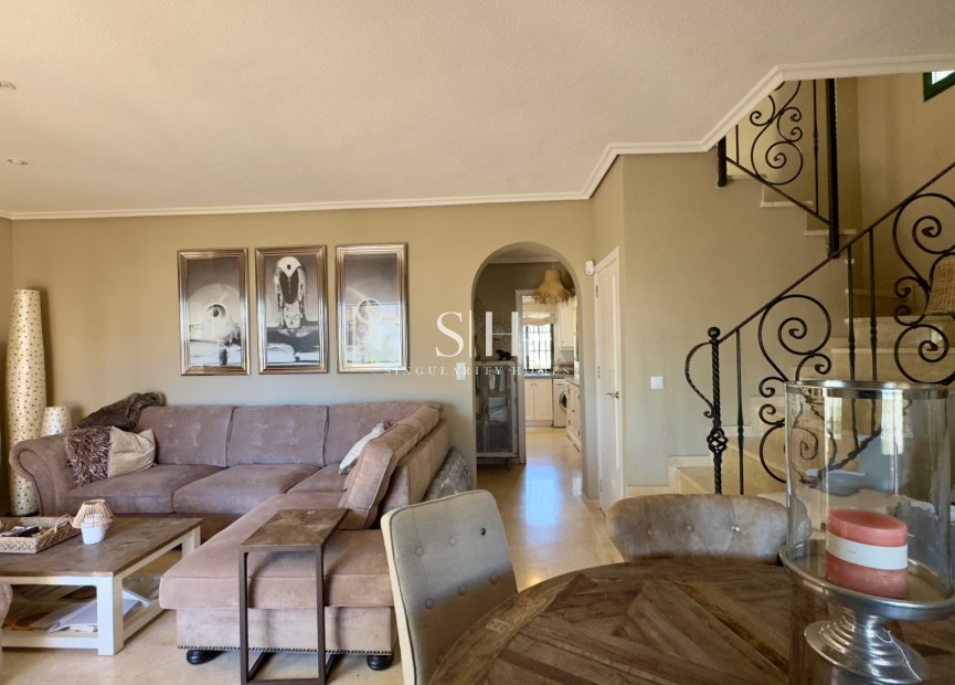 Перепродажа - Villa - Orihuela Costa - Costa Blanca