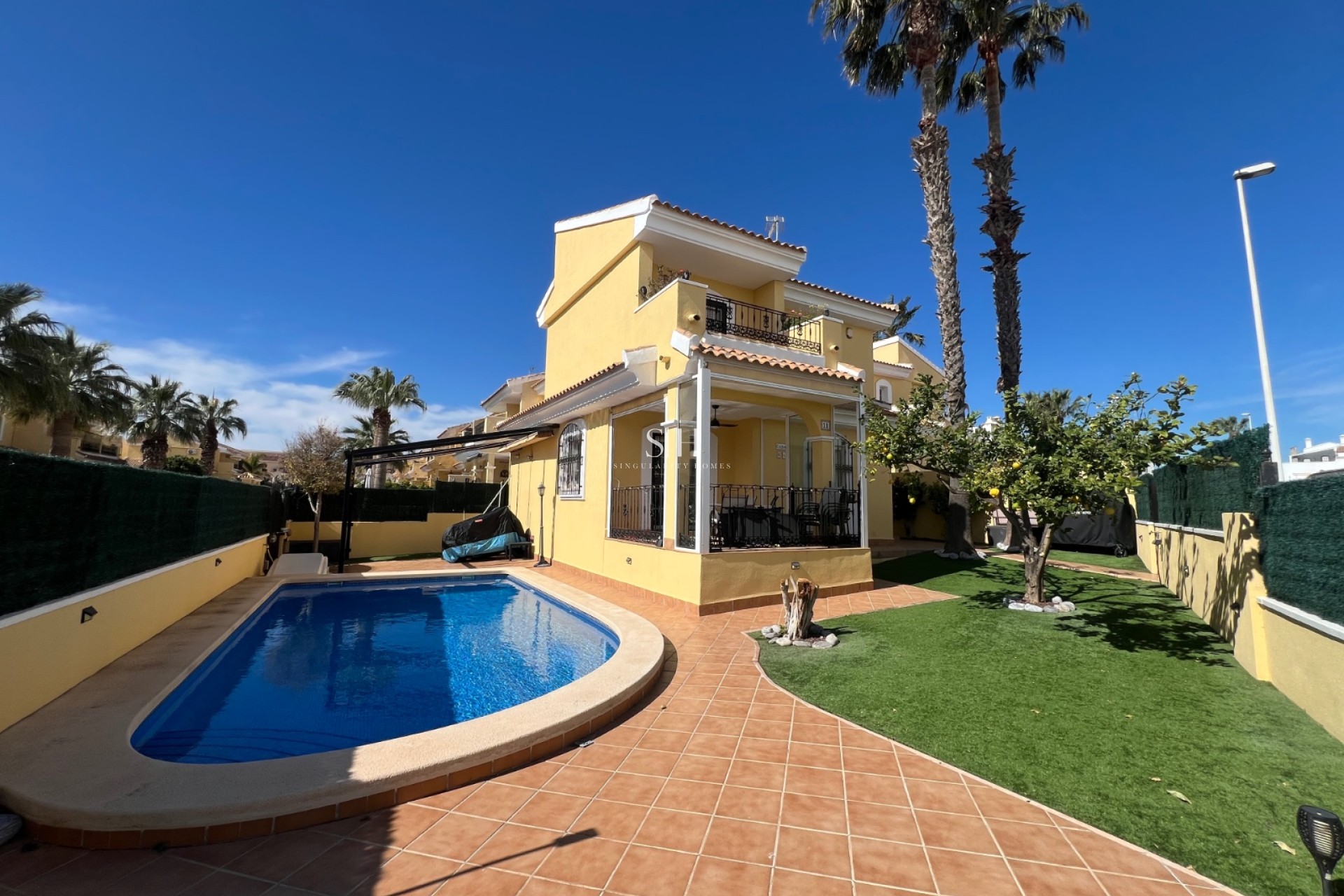 Перепродажа - Villa - Orihuela Costa - Costa Blanca