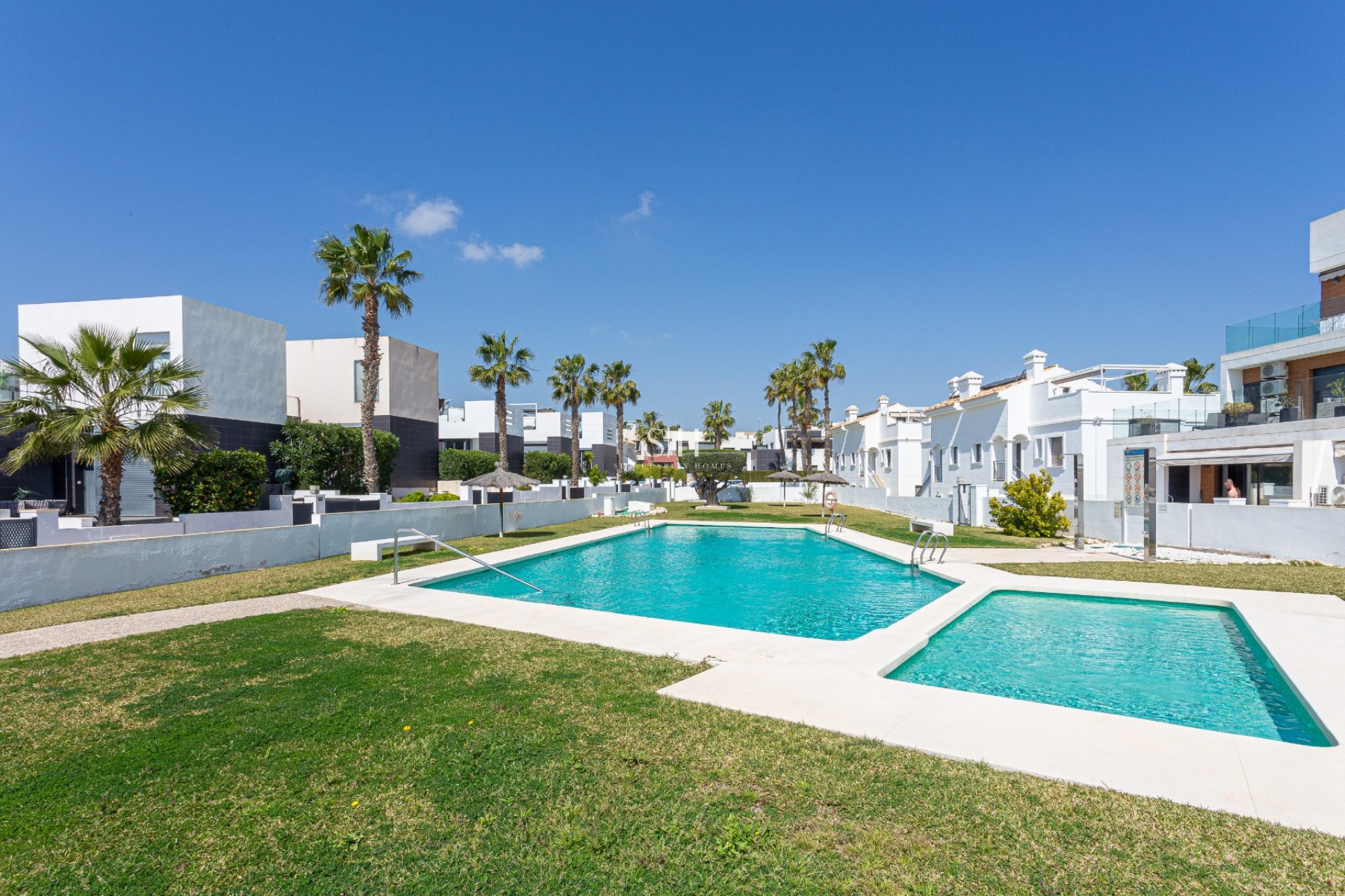 Перепродажа - Villa - Orihuela Costa - Costa Blanca