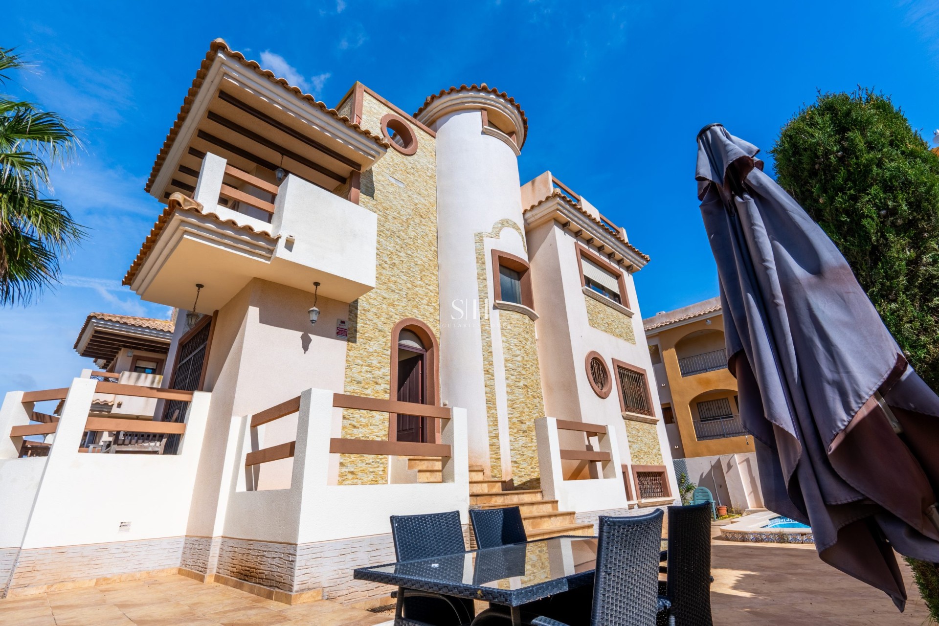 Перепродажа - Villa - Orihuela Costa - Costa Blanca