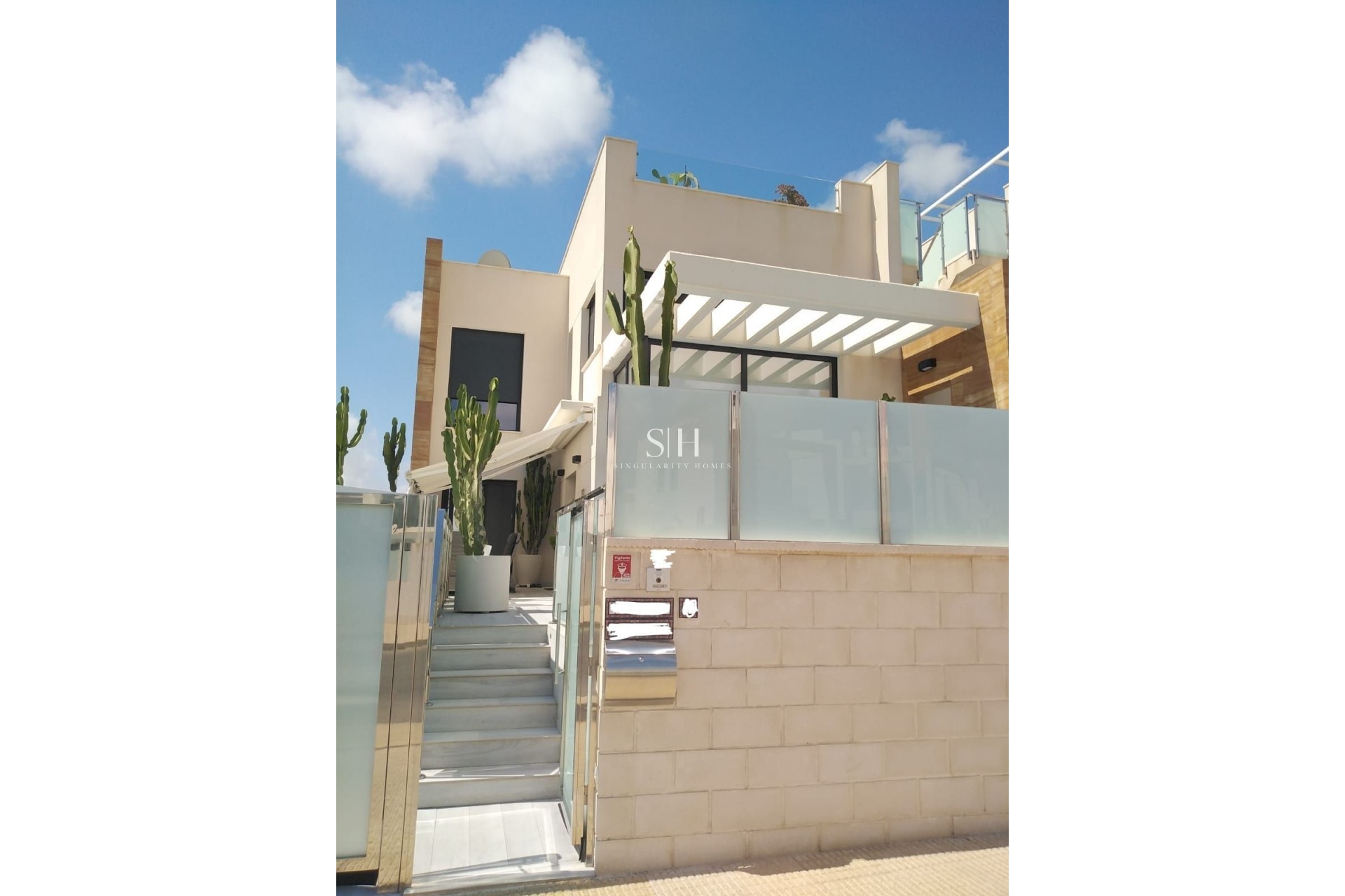 Перепродажа - Villa - Orihuela Costa - Costa Blanca
