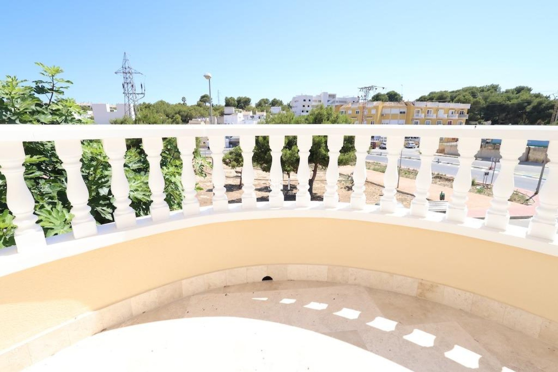 Перепродажа - Villa - Orihuela Costa - Costa Blanca