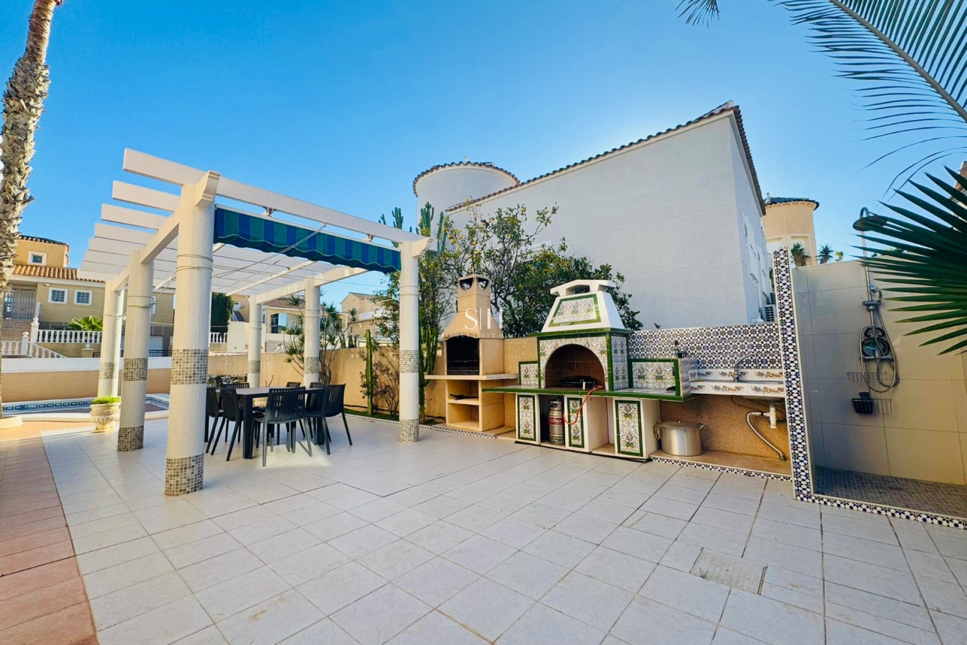 Перепродажа - Villa - Orihuela Costa - La Florida