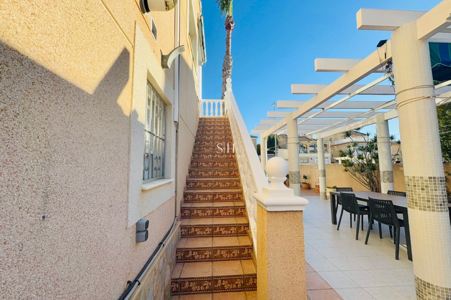 Перепродажа - Villa - Orihuela Costa - La Florida