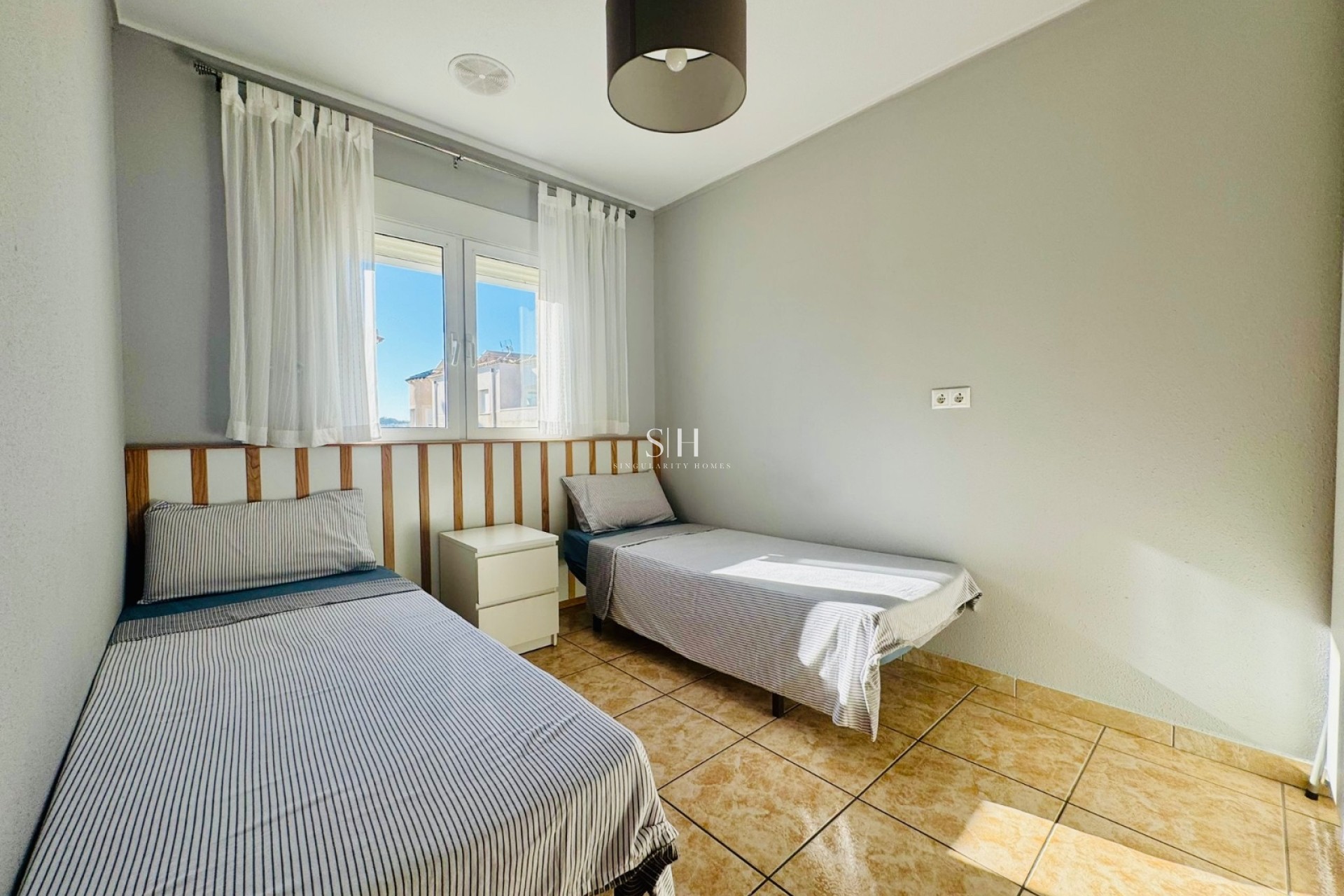 Перепродажа - Villa - Orihuela Costa - La Florida