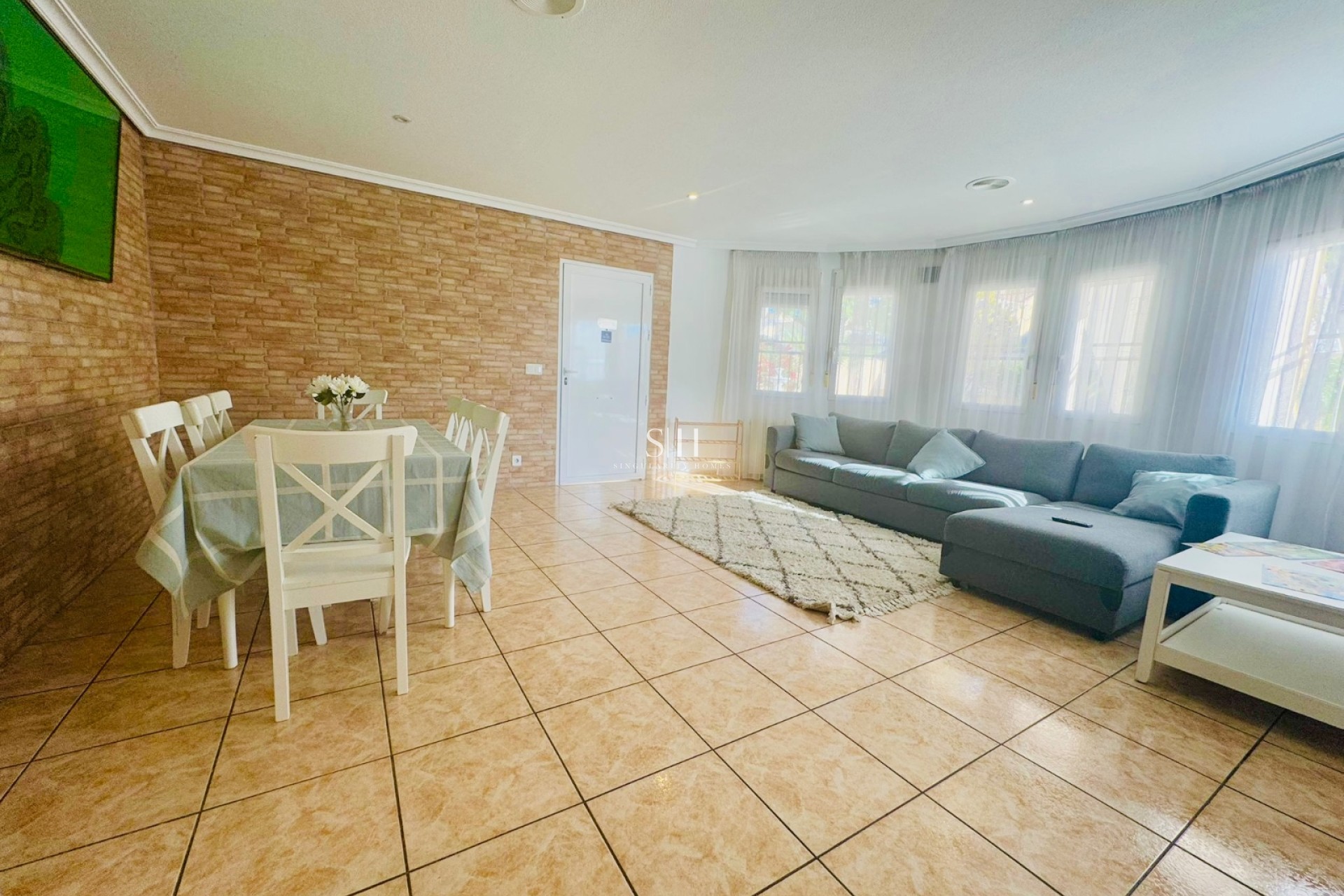 Перепродажа - Villa - Orihuela Costa - La Florida