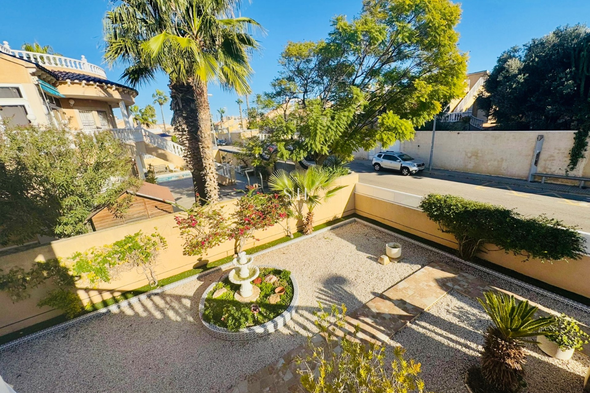 Перепродажа - Villa - Orihuela Costa - La Florida