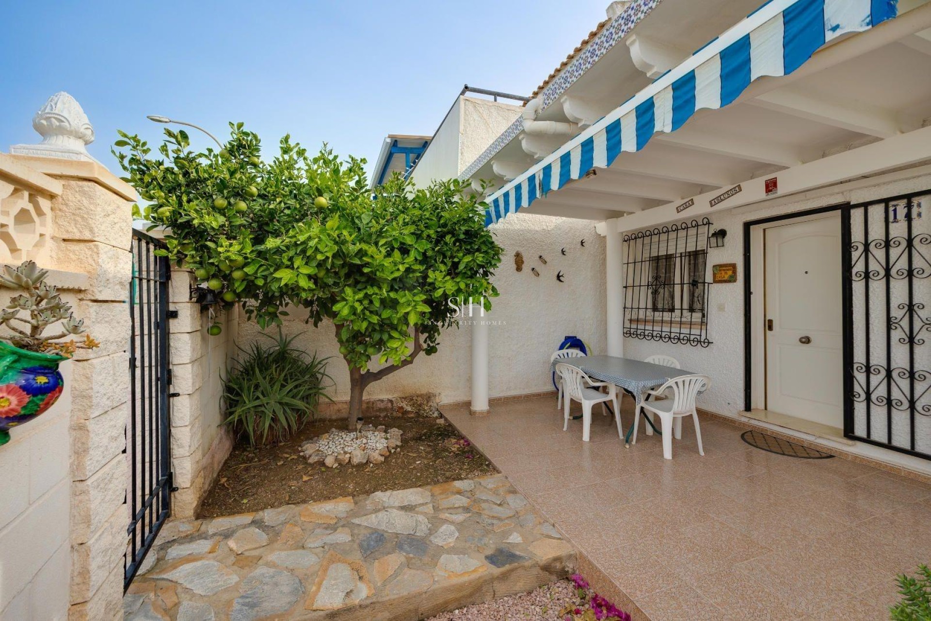 Перепродажа - Villa - Orihuela Costa - La Florida