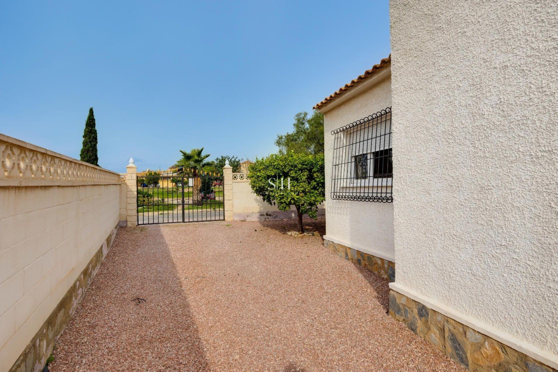 Перепродажа - Villa - Orihuela Costa - La Florida