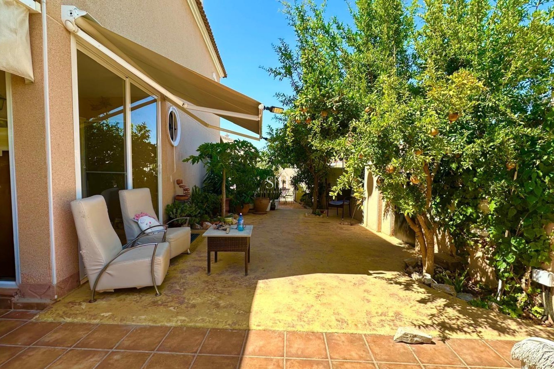 Перепродажа - Villa - Orihuela Costa - La Regia