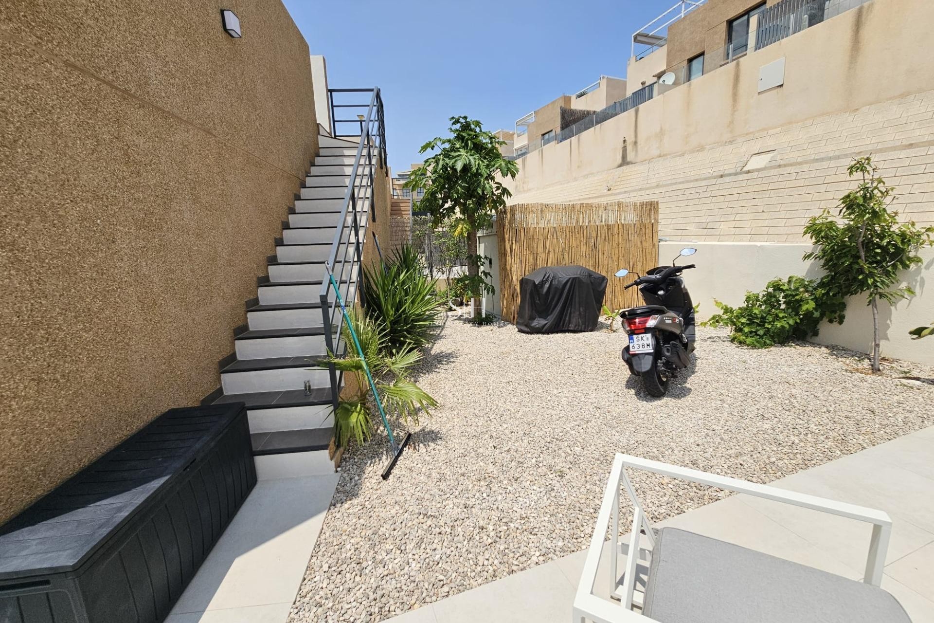 Перепродажа - Villa - Orihuela Costa - La Regia