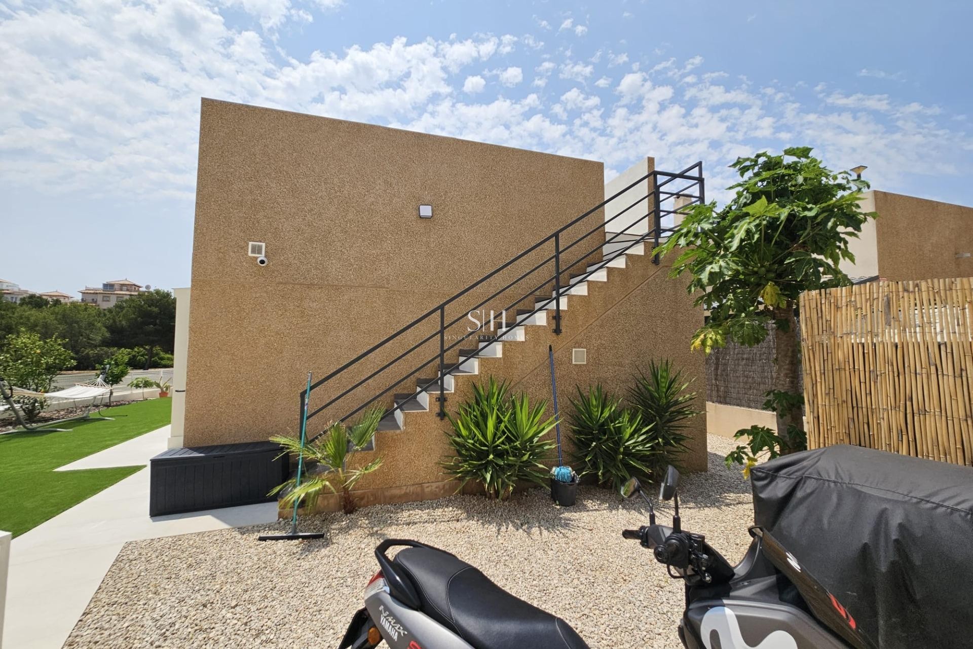 Перепродажа - Villa - Orihuela Costa - La Regia