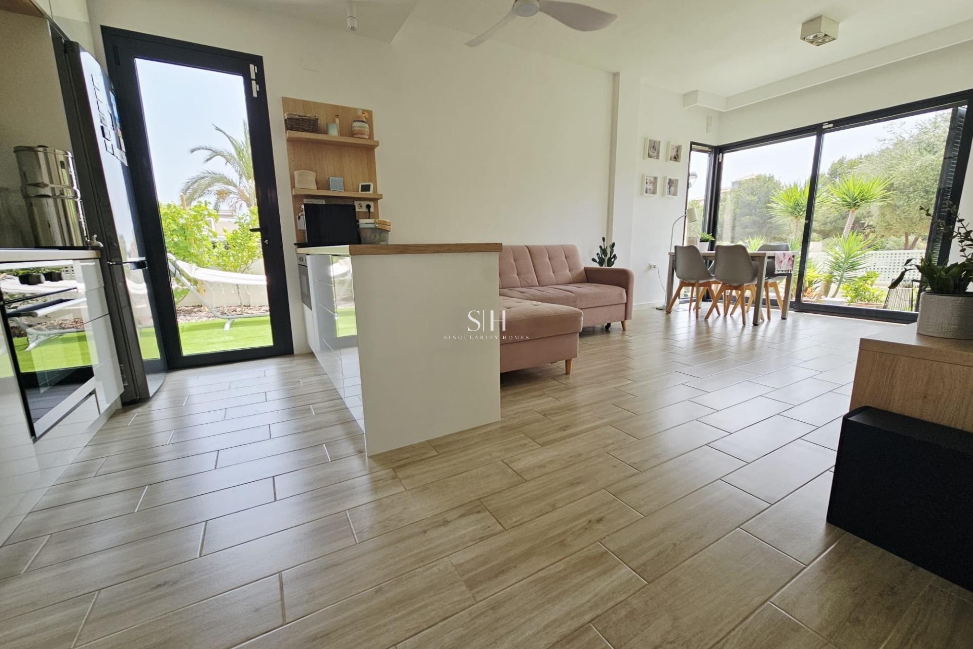Перепродажа - Villa - Orihuela Costa - La Regia