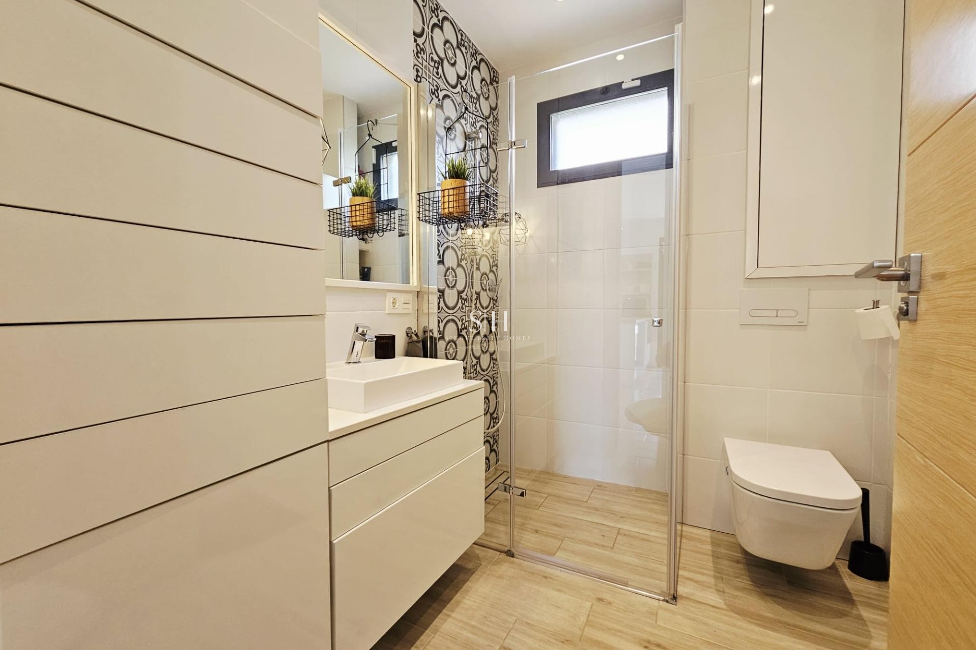 Перепродажа - Villa - Orihuela Costa - La Regia