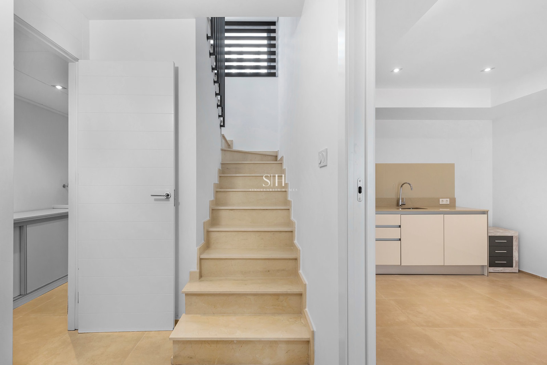 Перепродажа - Villa - Orihuela Costa - La Zenia