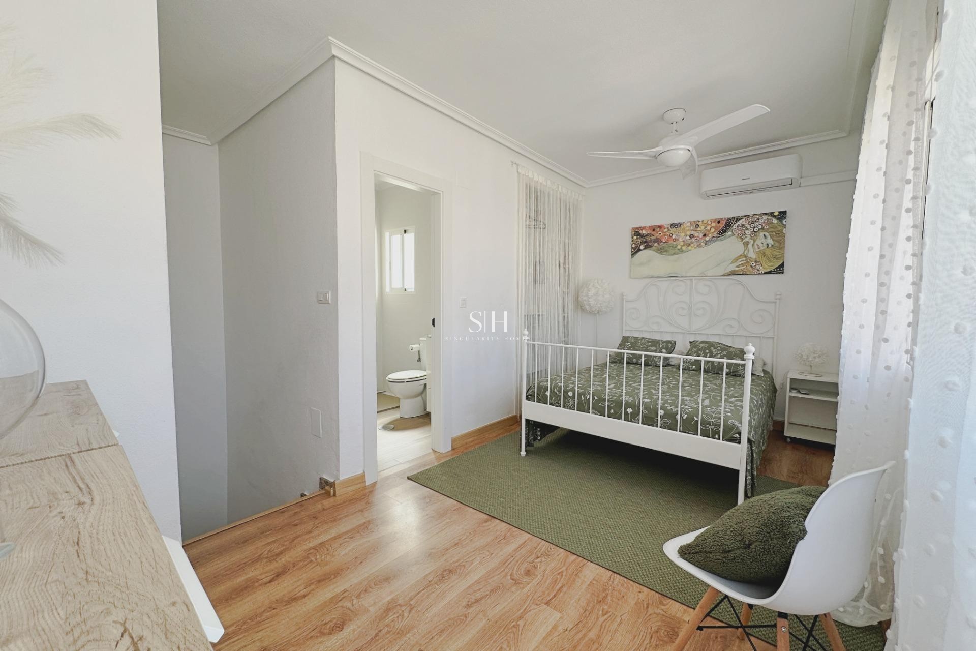 Перепродажа - Villa - Orihuela Costa - La Zenia