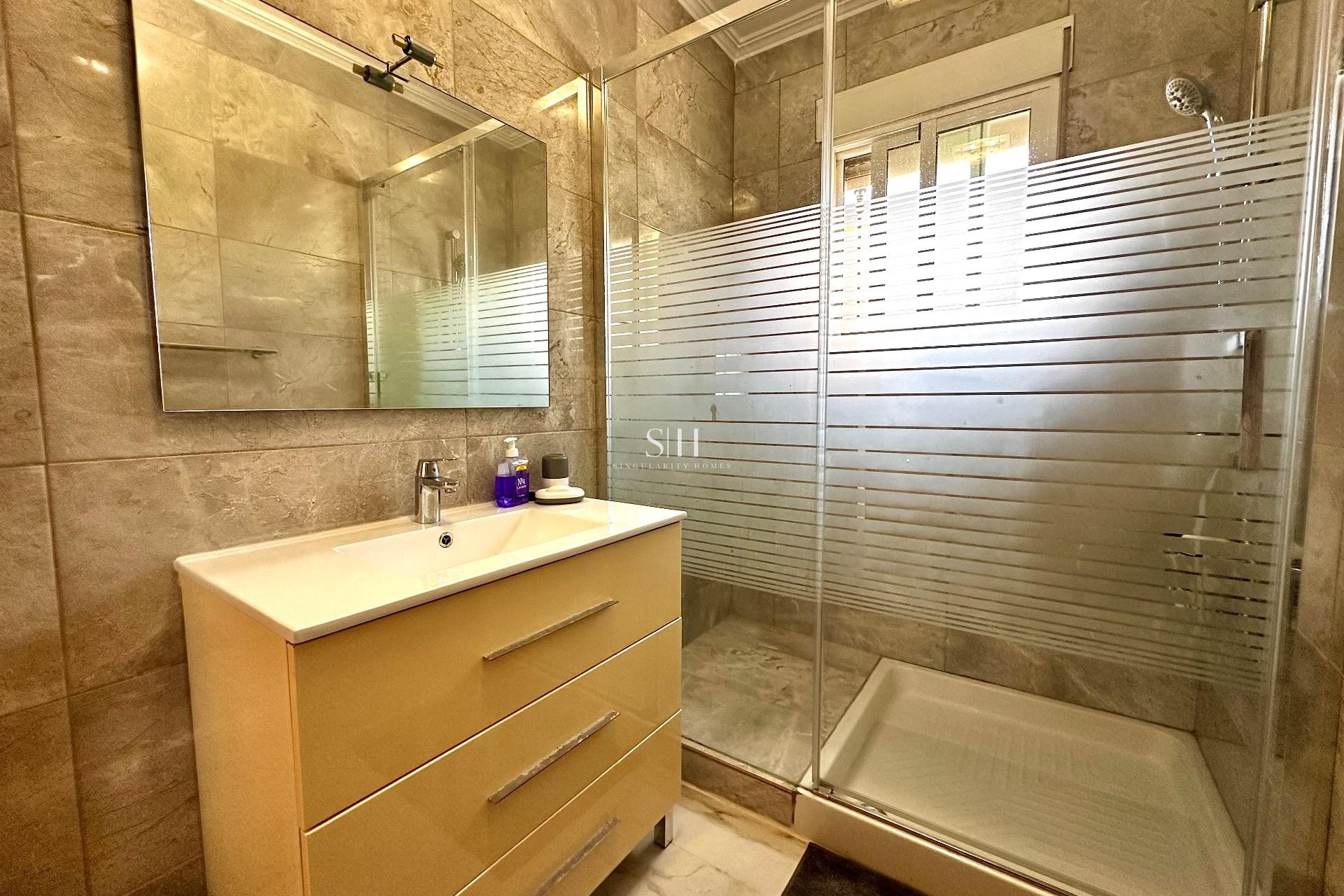 Перепродажа - Villa - Orihuela Costa - La Zenia