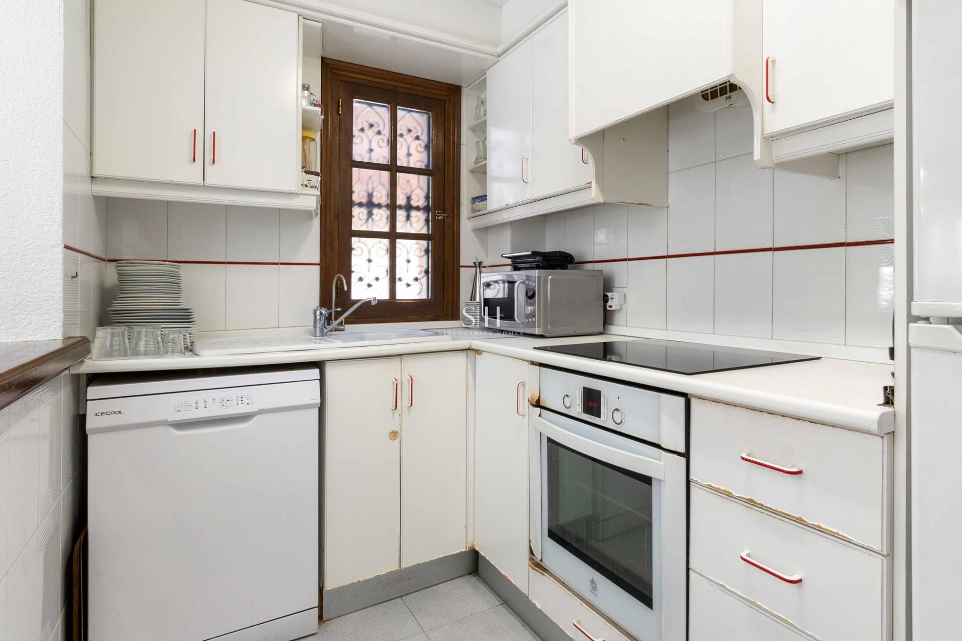 Перепродажа - Villa - Orihuela Costa - La Zenia