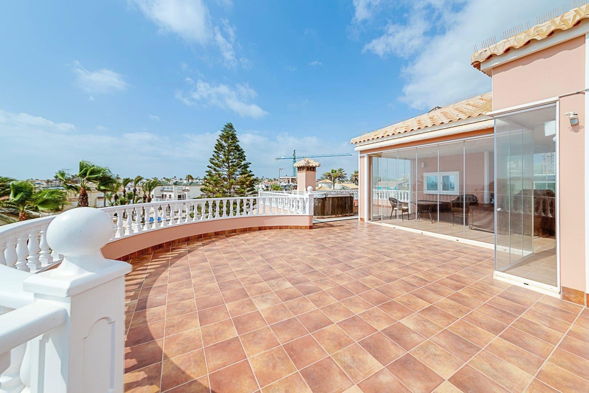 Перепродажа - Villa - Orihuela Costa - La Zenia