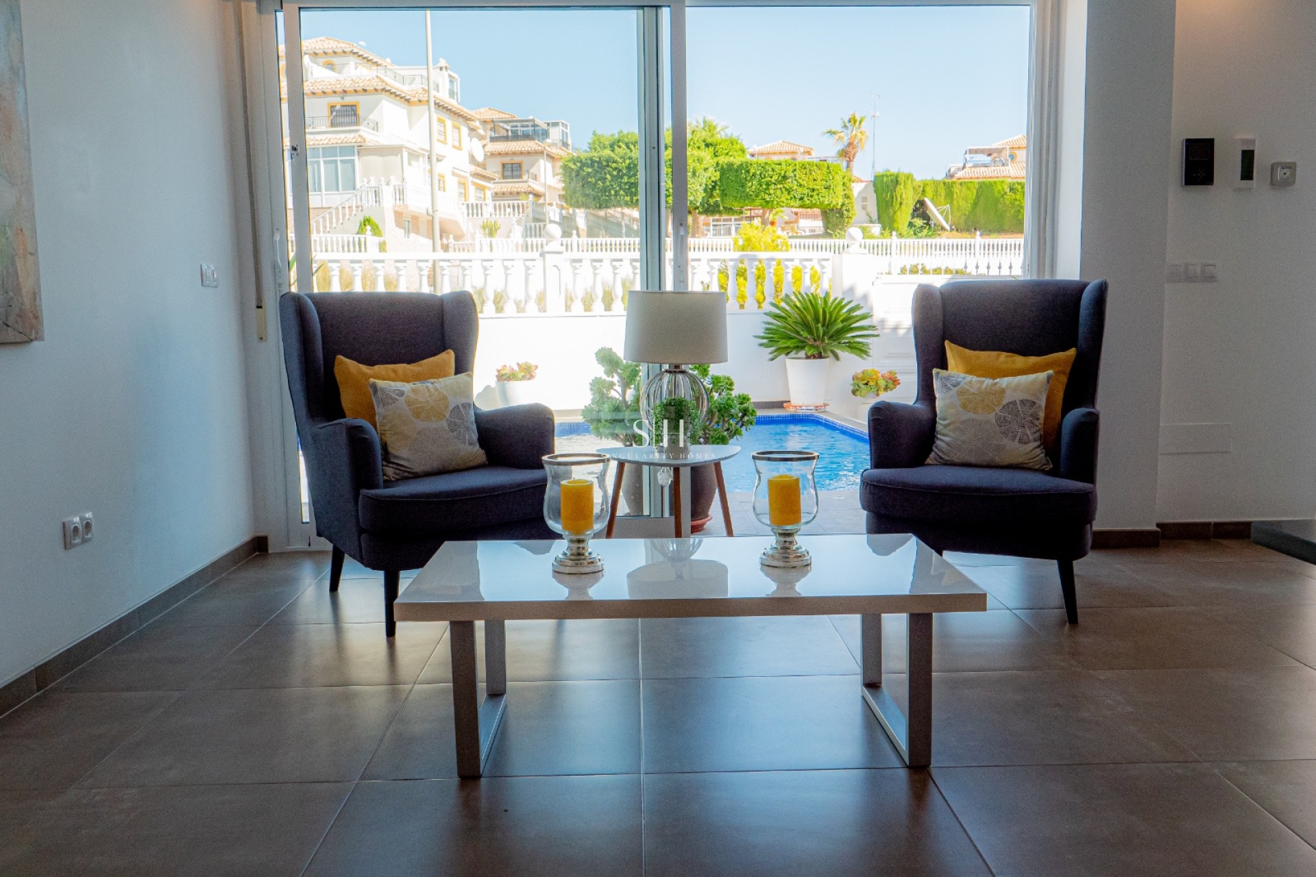 Перепродажа - Villa - Orihuela Costa - La Zenia