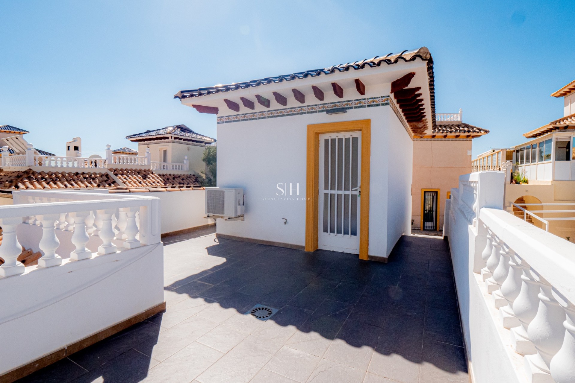 Перепродажа - Villa - Orihuela Costa - La Zenia
