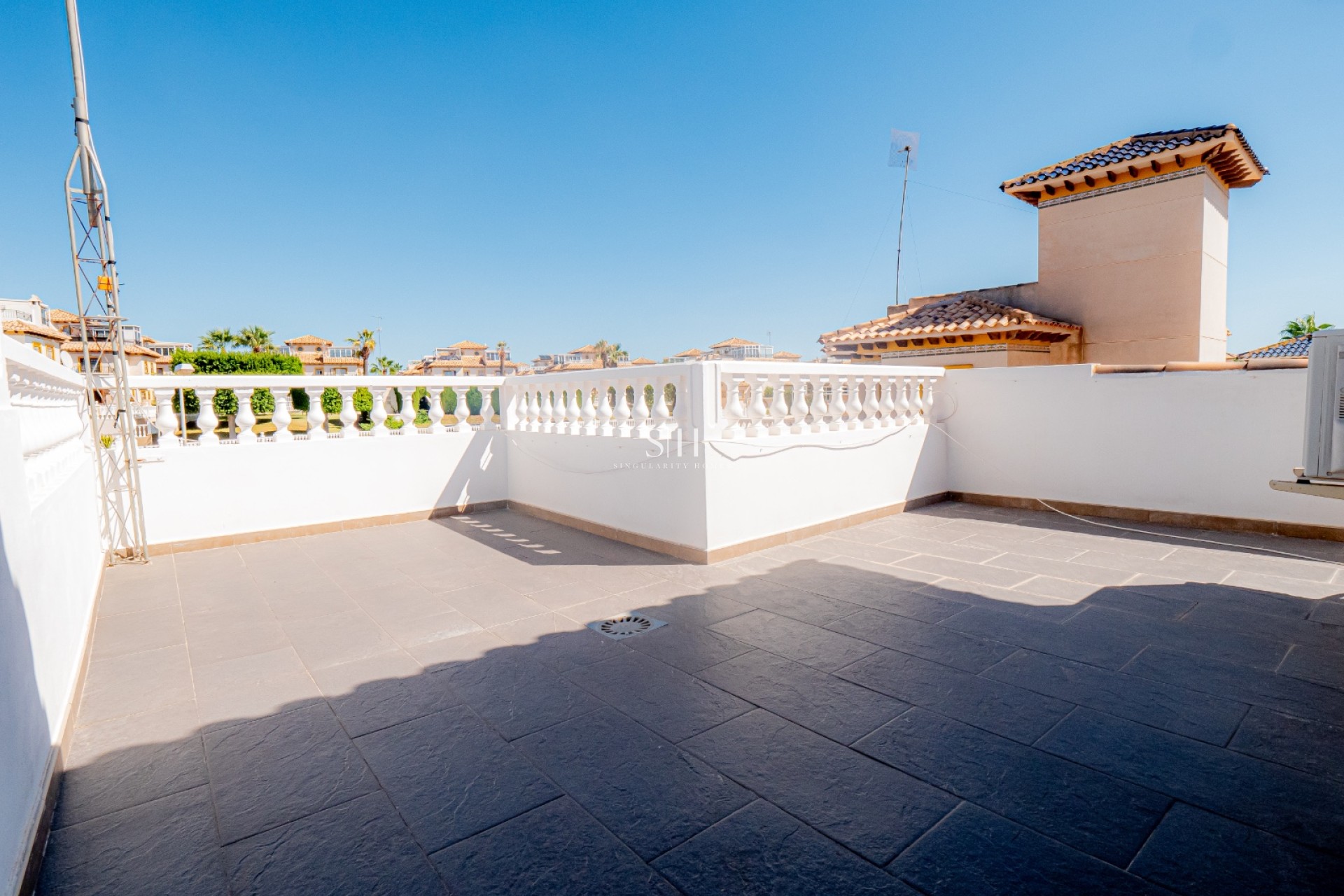 Перепродажа - Villa - Orihuela Costa - La Zenia