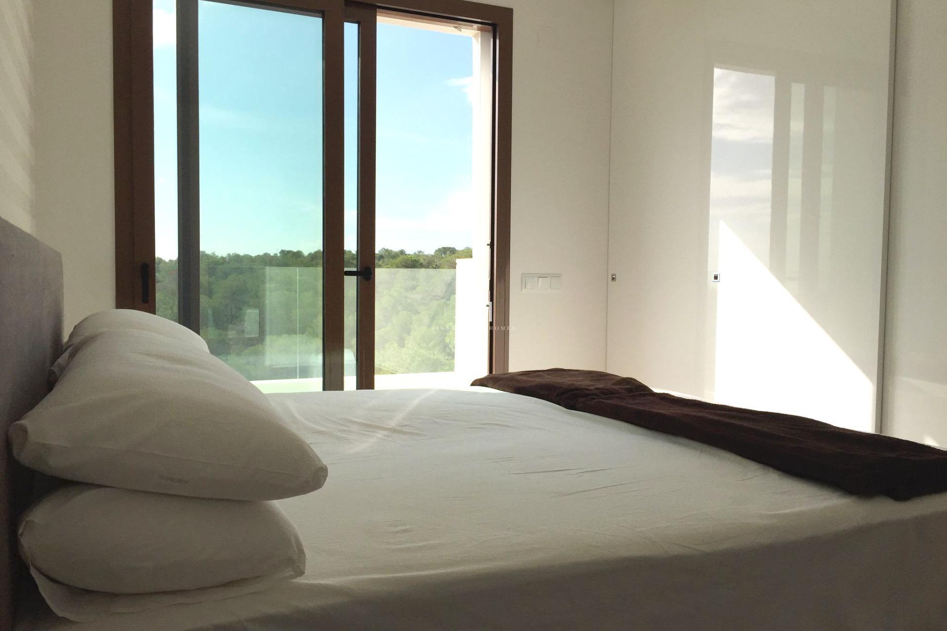 Перепродажа - Villa - Orihuela Costa - Las Colinas Golf