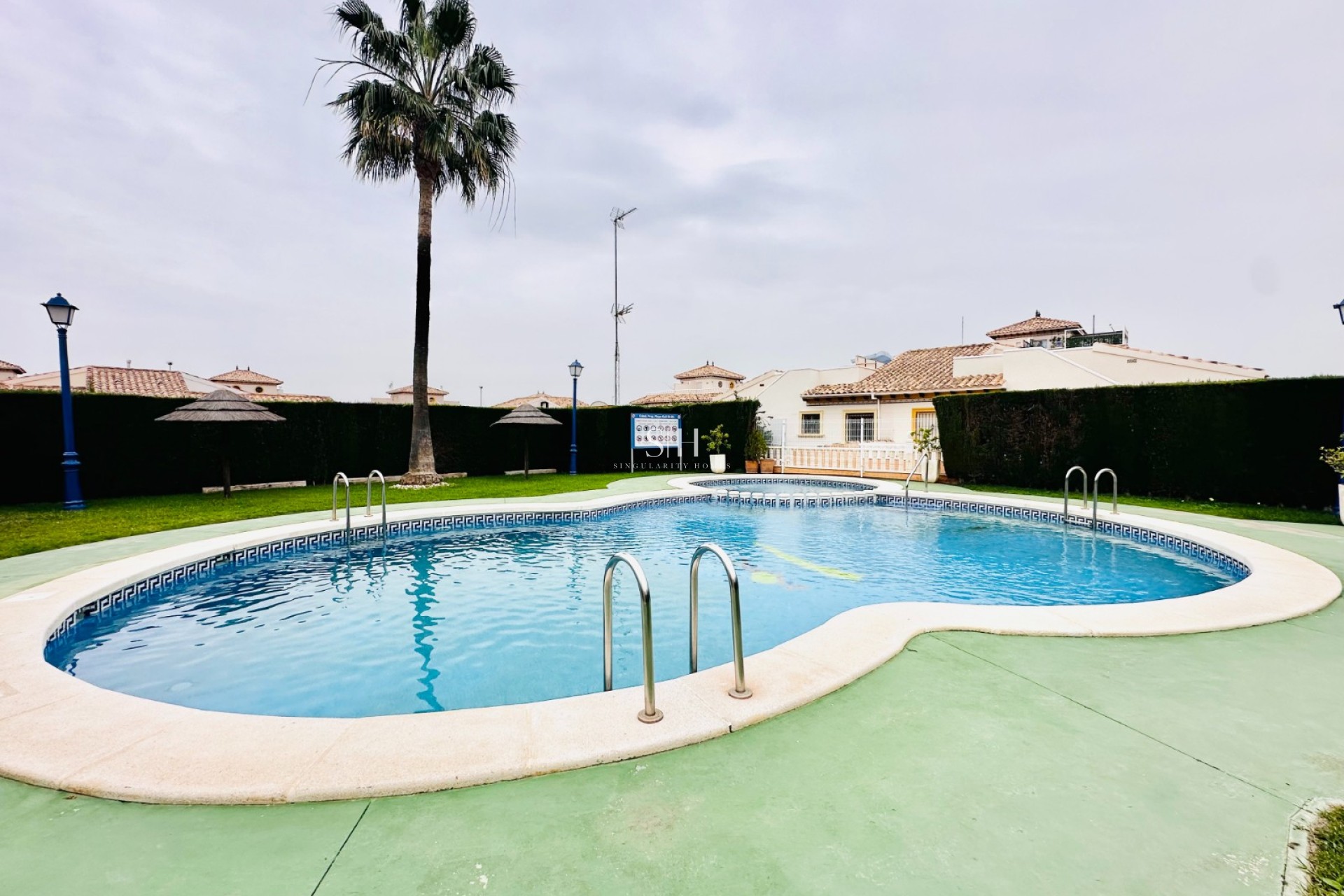 Перепродажа - Villa - Orihuela Costa - Lomas de Cabo Roig