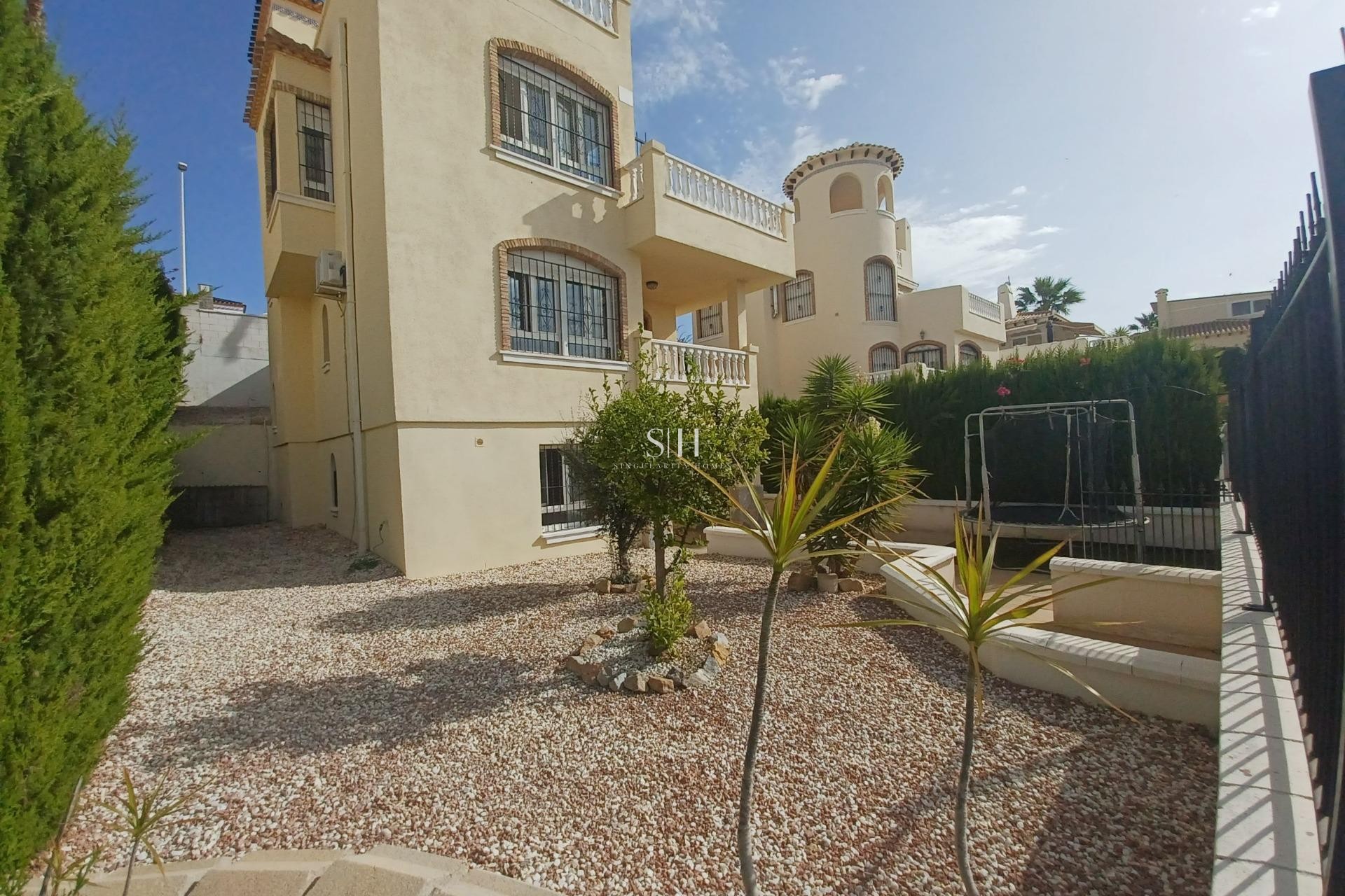 Перепродажа - Villa - Orihuela Costa - Lomas de Cabo Roig