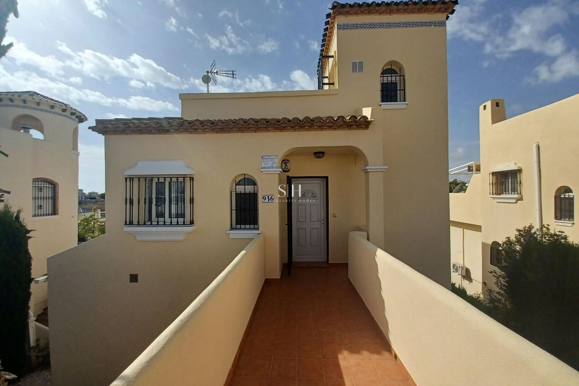 Перепродажа - Villa - Orihuela Costa - Lomas de Cabo Roig