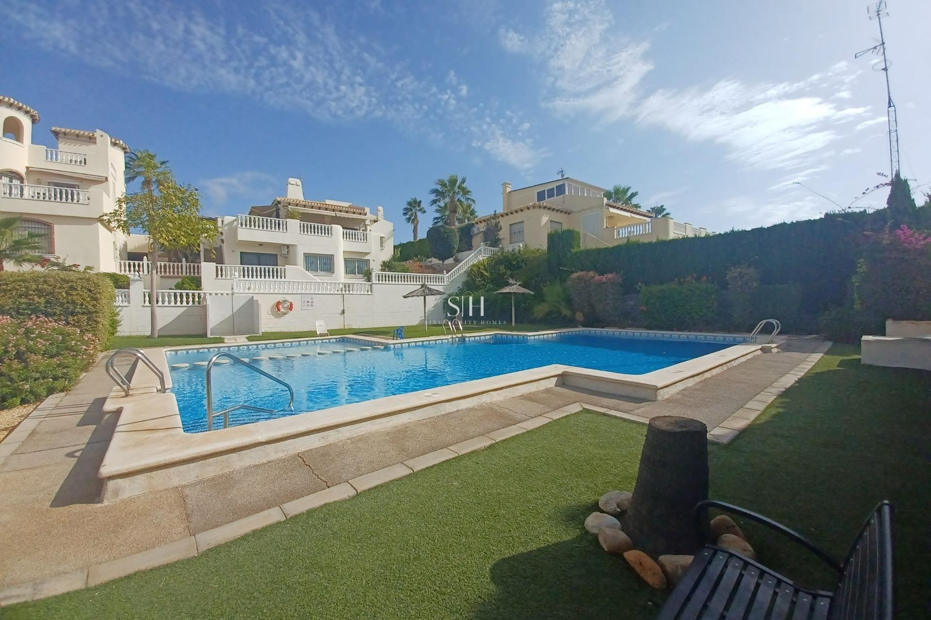 Перепродажа - Villa - Orihuela Costa - Lomas de Cabo Roig