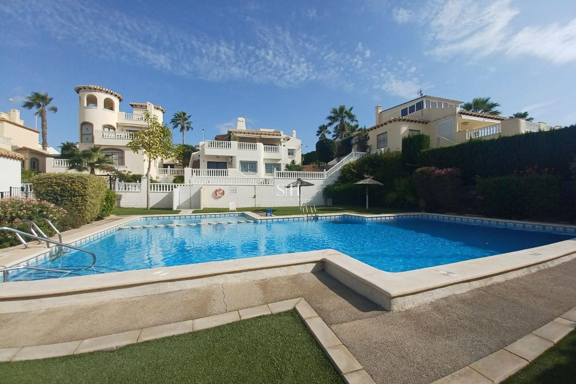 Перепродажа - Villa - Orihuela Costa - Lomas de Cabo Roig