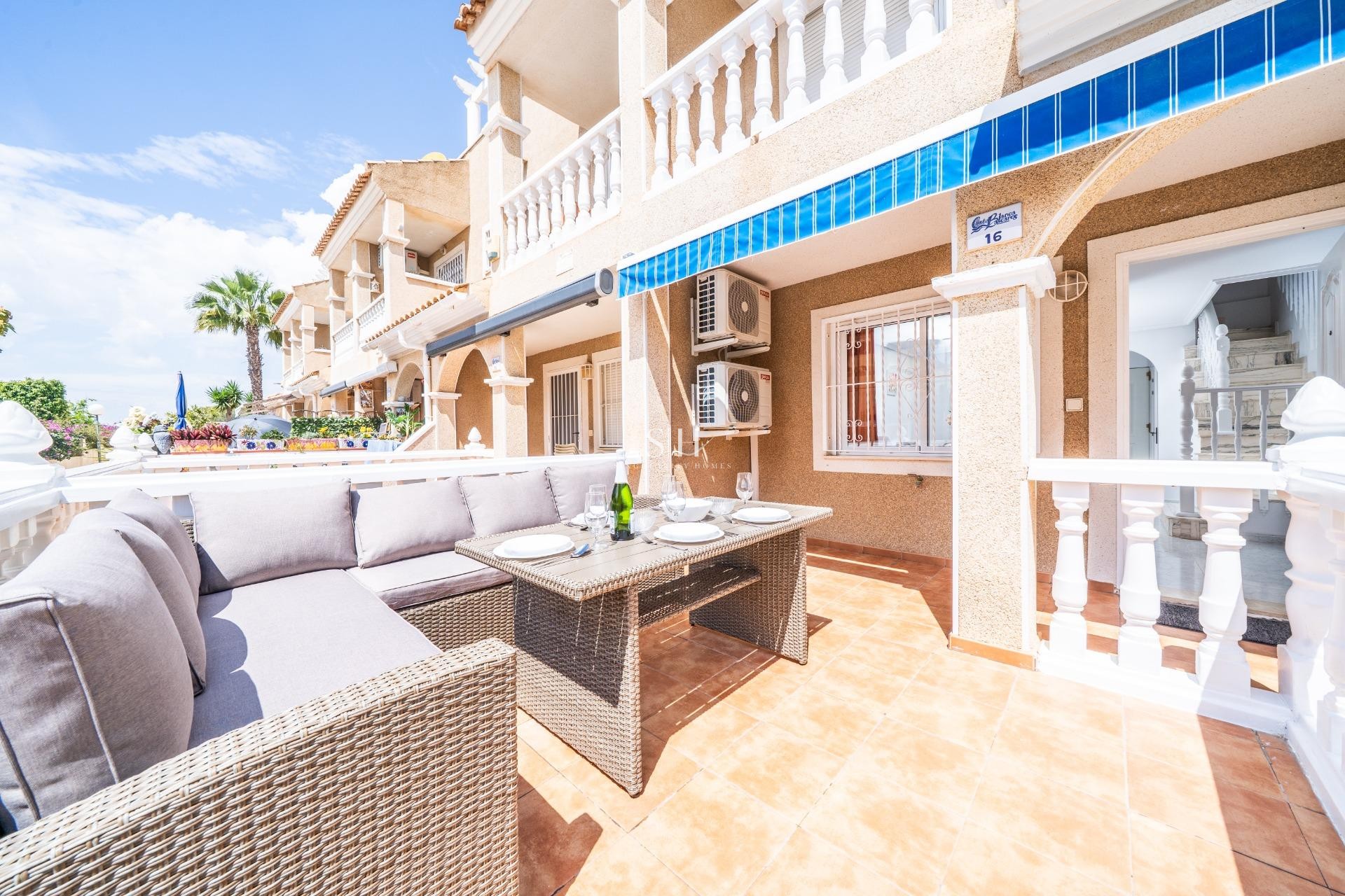 Перепродажа - Villa - Orihuela Costa - Los Almendros-la Florida