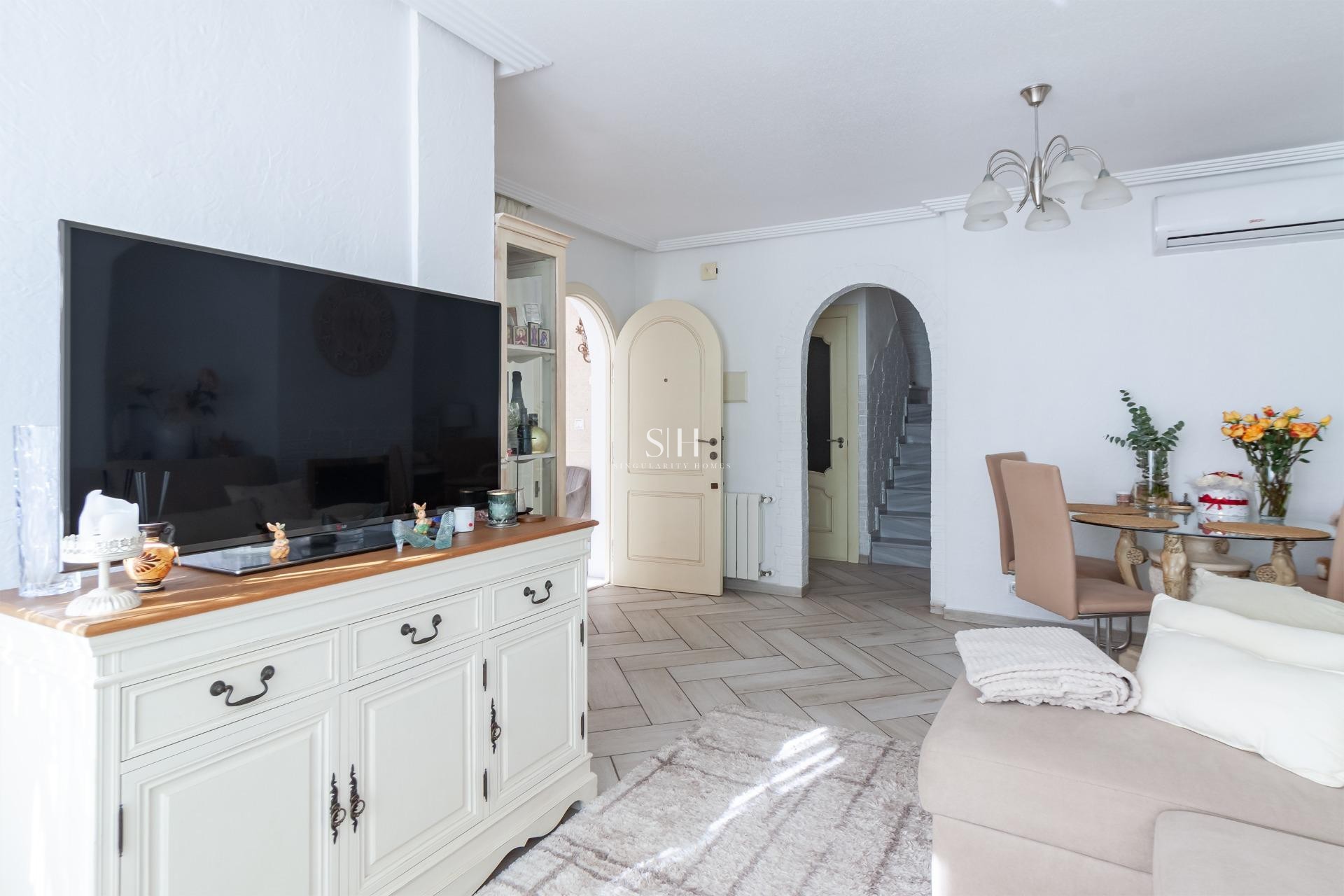 Перепродажа - Villa - Orihuela Costa - Los Almendros-la Florida