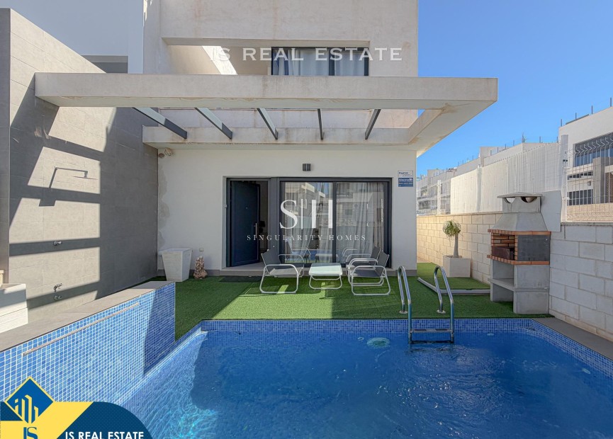 Перепродажа - Villa - Orihuela Costa - Los Altos