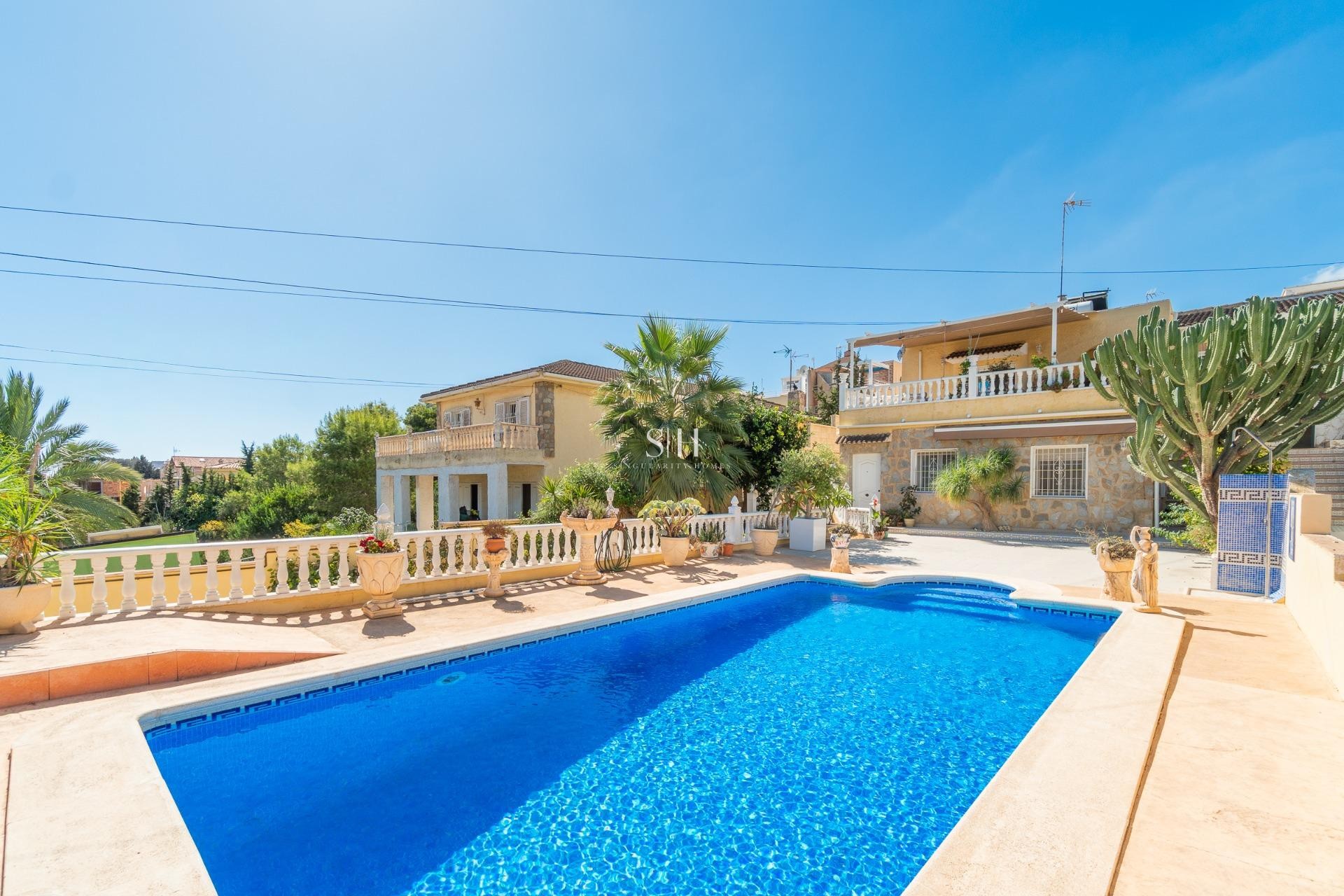 Перепродажа - Villa - Orihuela Costa - Los Balcones