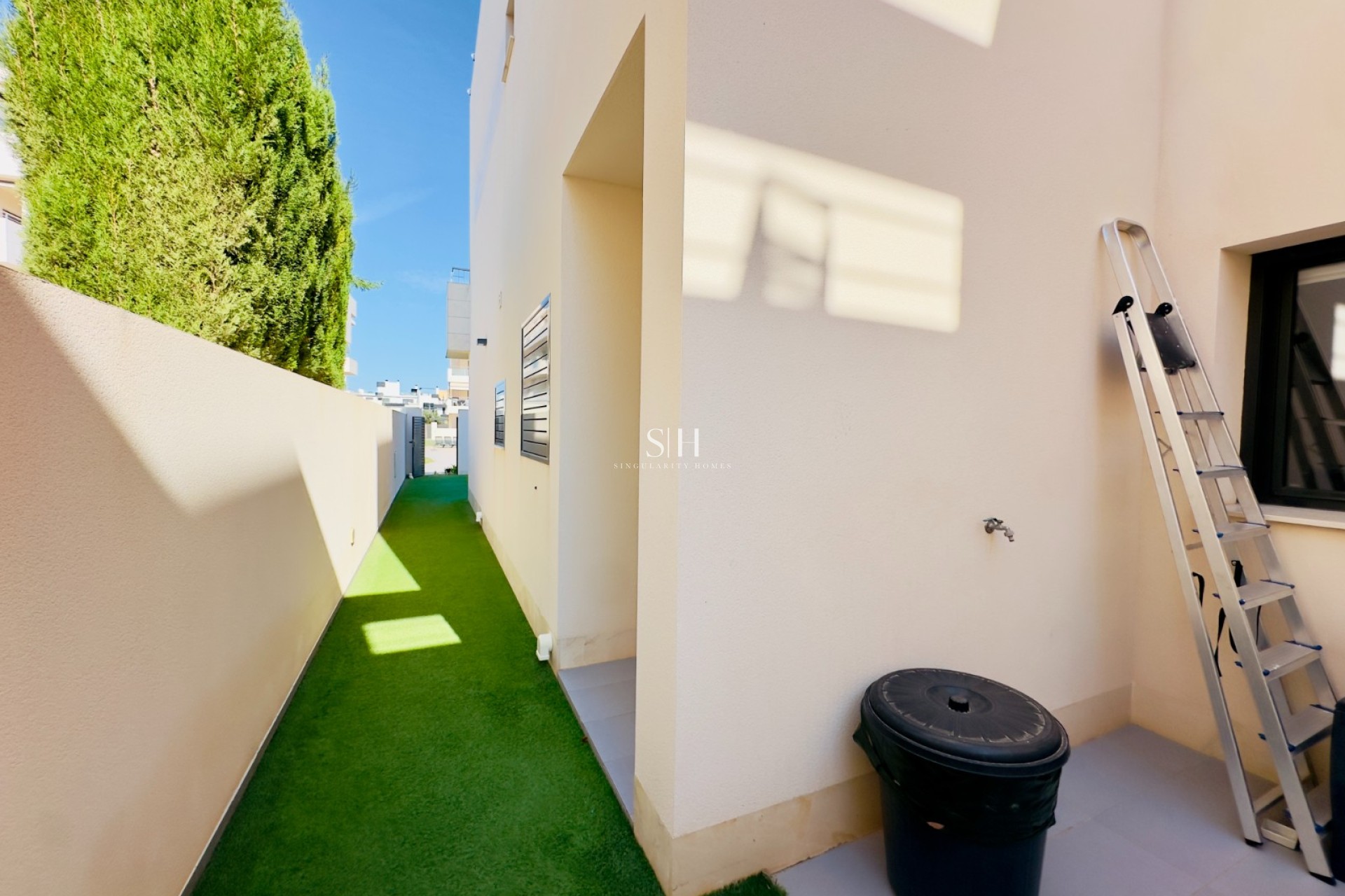Перепродажа - Villa - Orihuela Costa - Los Dolses