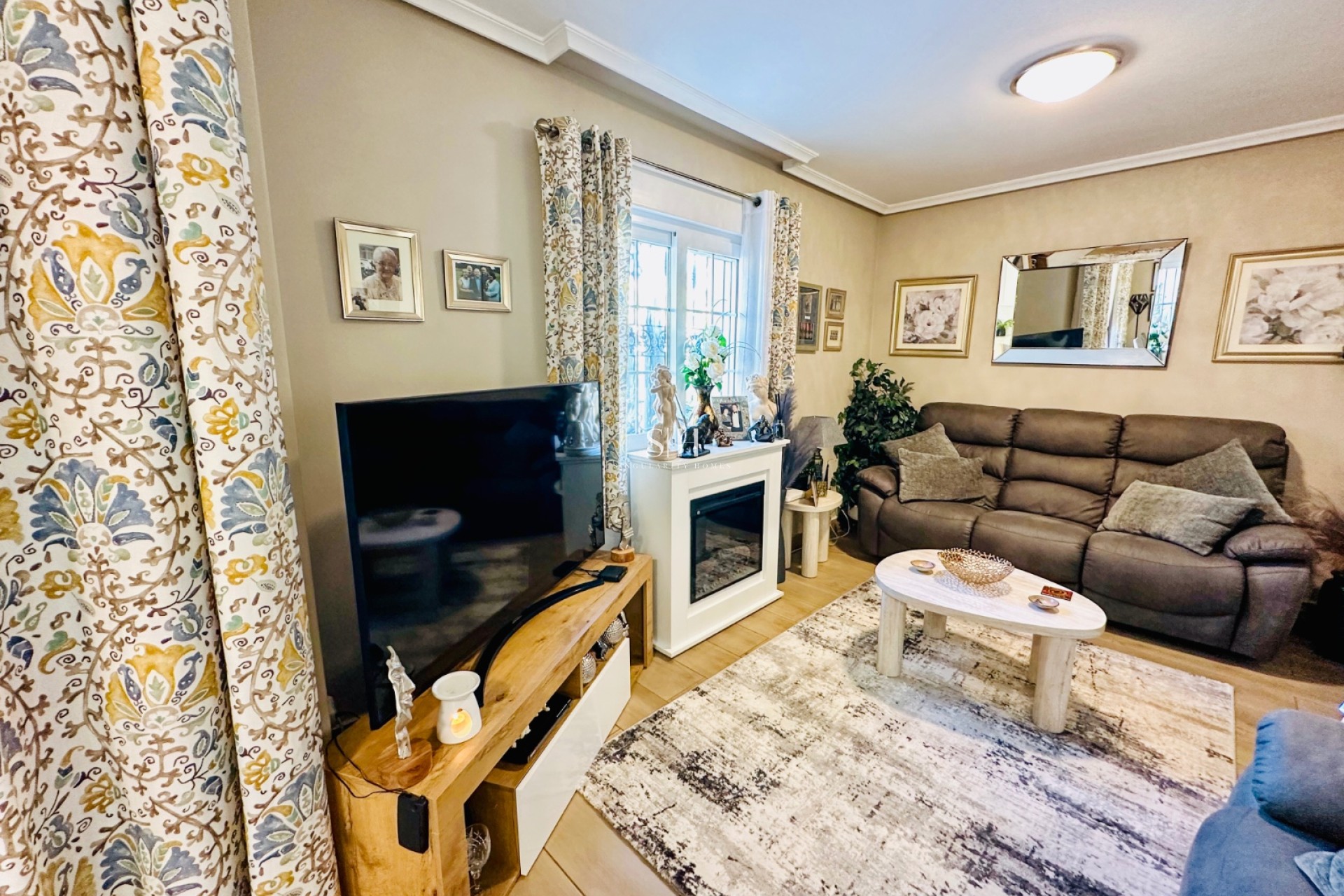 Перепродажа - Villa - Orihuela Costa - Los Dolses